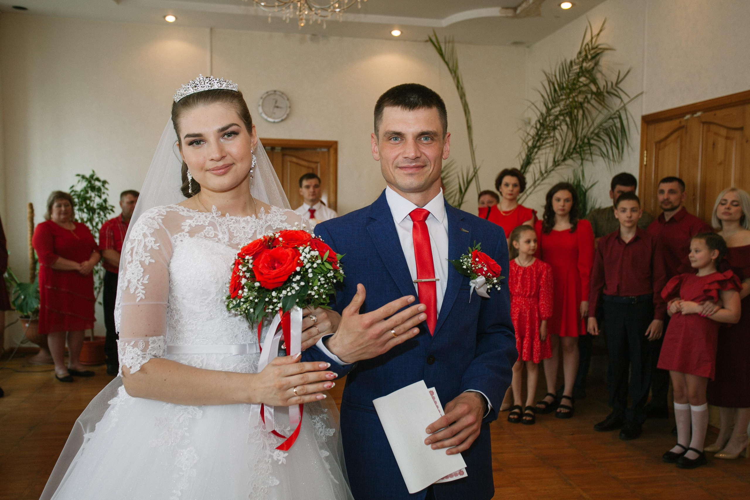 Красивая свадьба в Канске. Фотограф Дарья Локотко в Красноярске