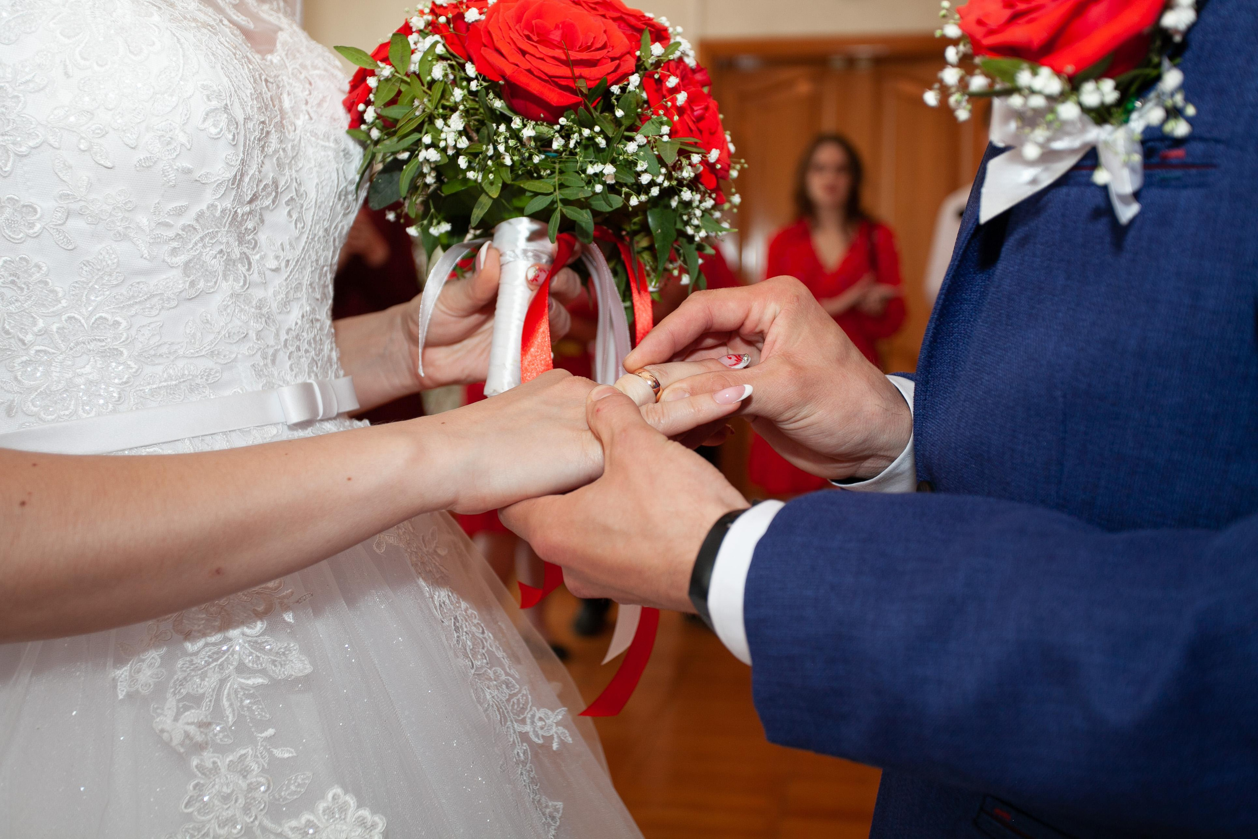 Красивая свадьба в Канске. Фотограф Дарья Локотко в Красноярске