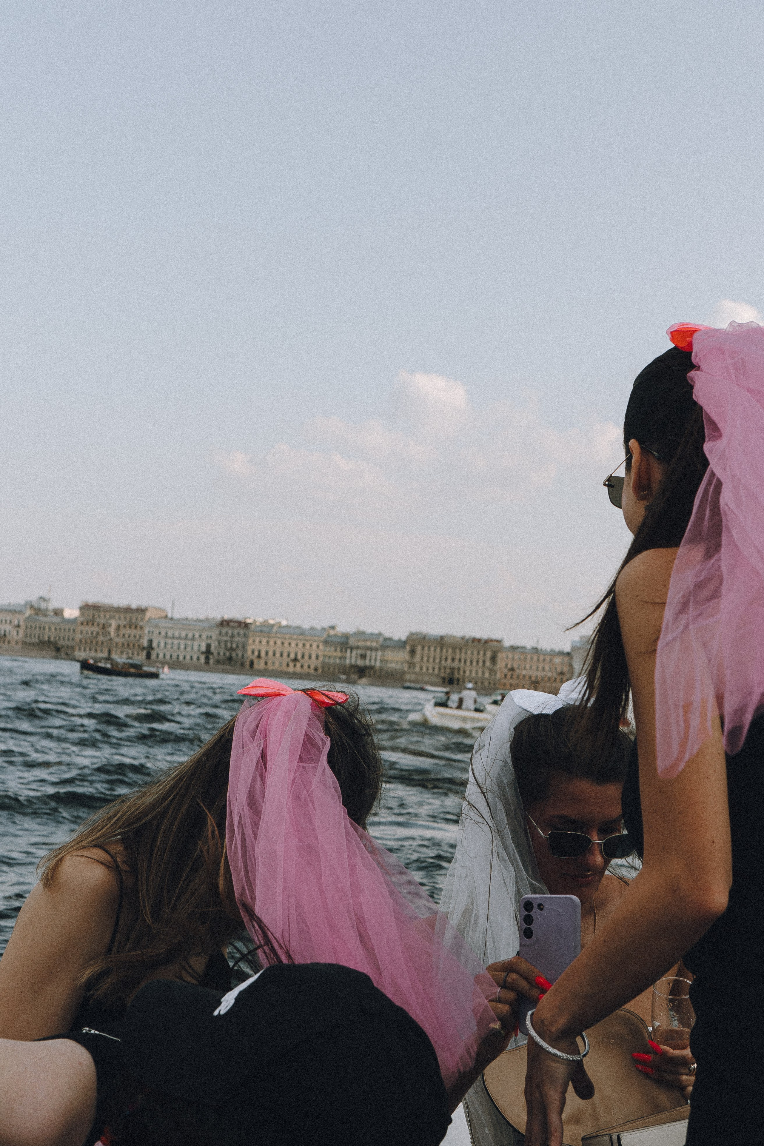 ДЕВИЧНИК НА КАТЕРЕ. Профессиональный фотограф, Санкт-Петербург — Виктория Богомолова