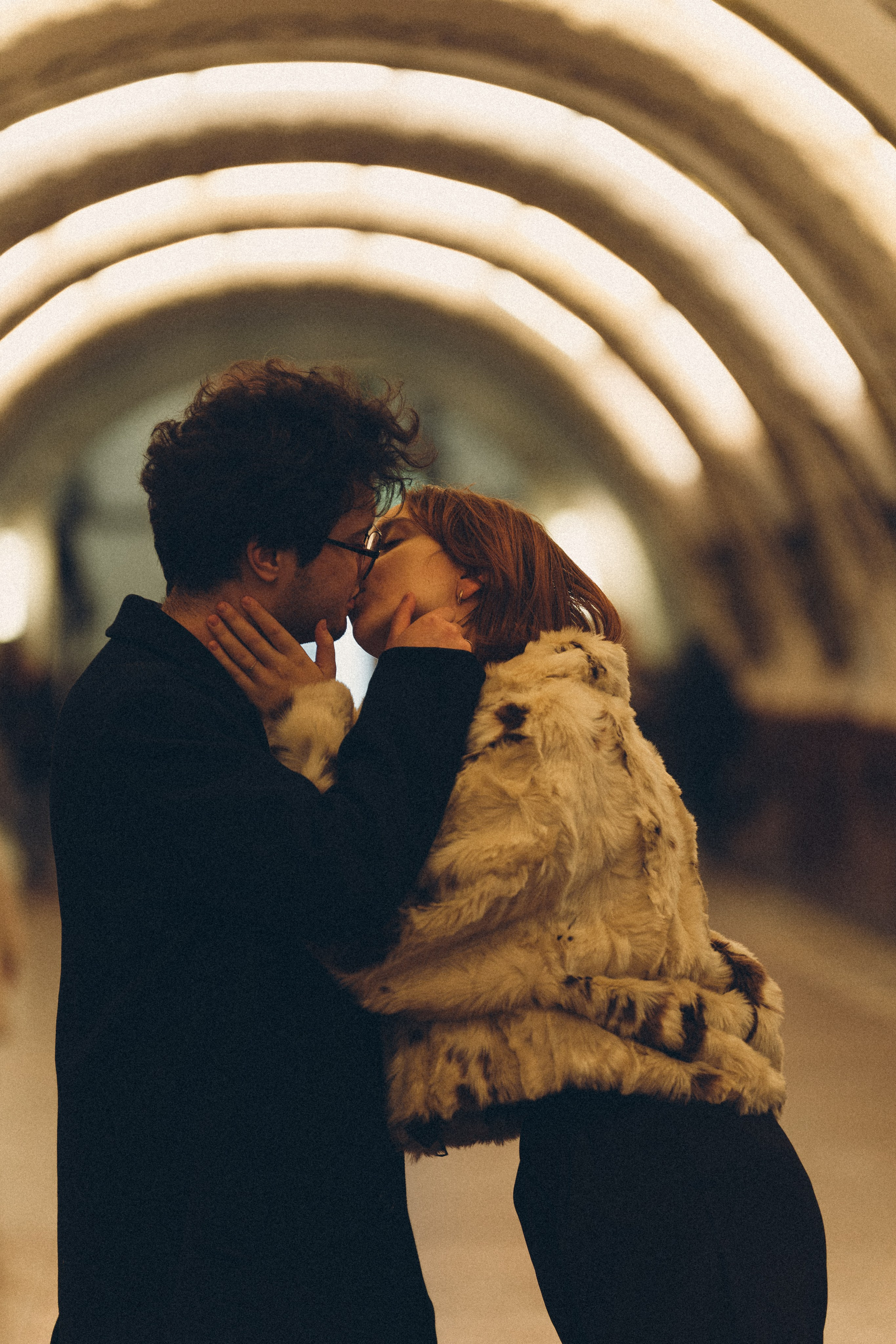 НОВОГОДНЯЯ ФОТОСЕСИИЯ ПАРЫ В МЕТРО ЛЮБОВЬ. Профессиональный фотограф, Санкт-Петербург — Виктория Богомолова