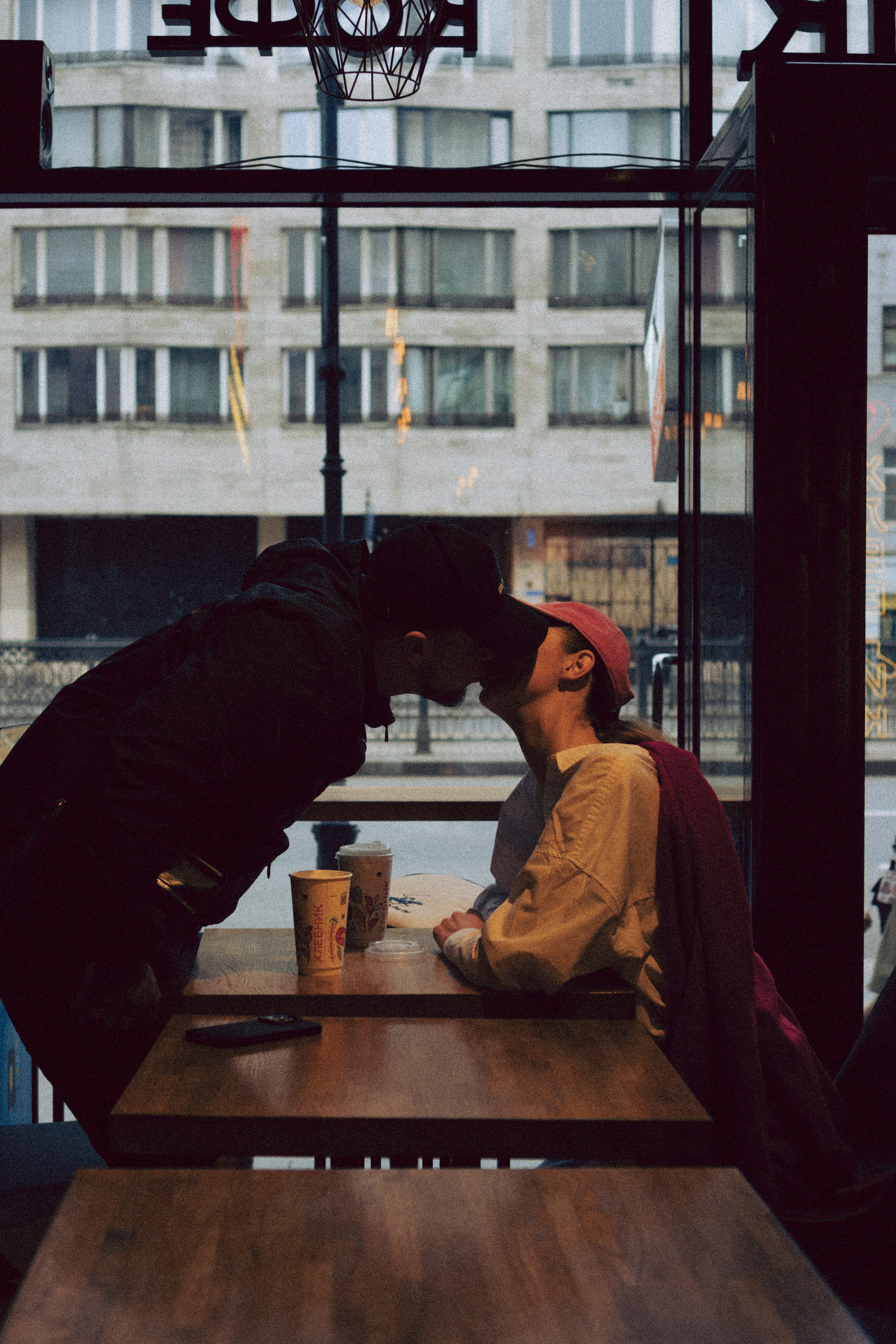 МЫ ГУЛЯЛИ ПРО КРЫШАМ ПИТЕРА. Профессиональный фотограф, Санкт-Петербург — Виктория Богомолова