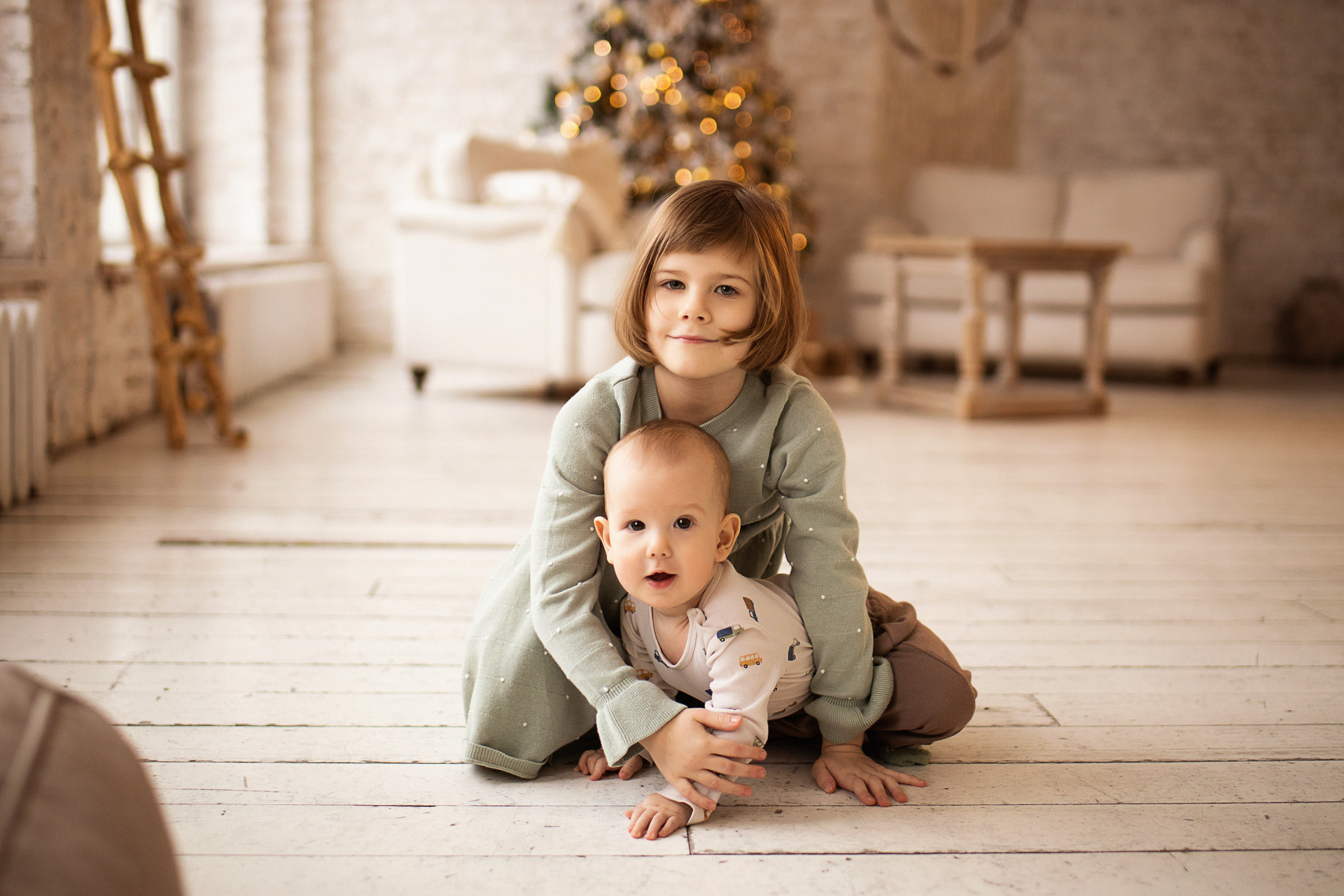 Новогодняя семейная фотосессия в зале Люмен. Семейный и свадебный фотограф Москва Канделаки Ольга