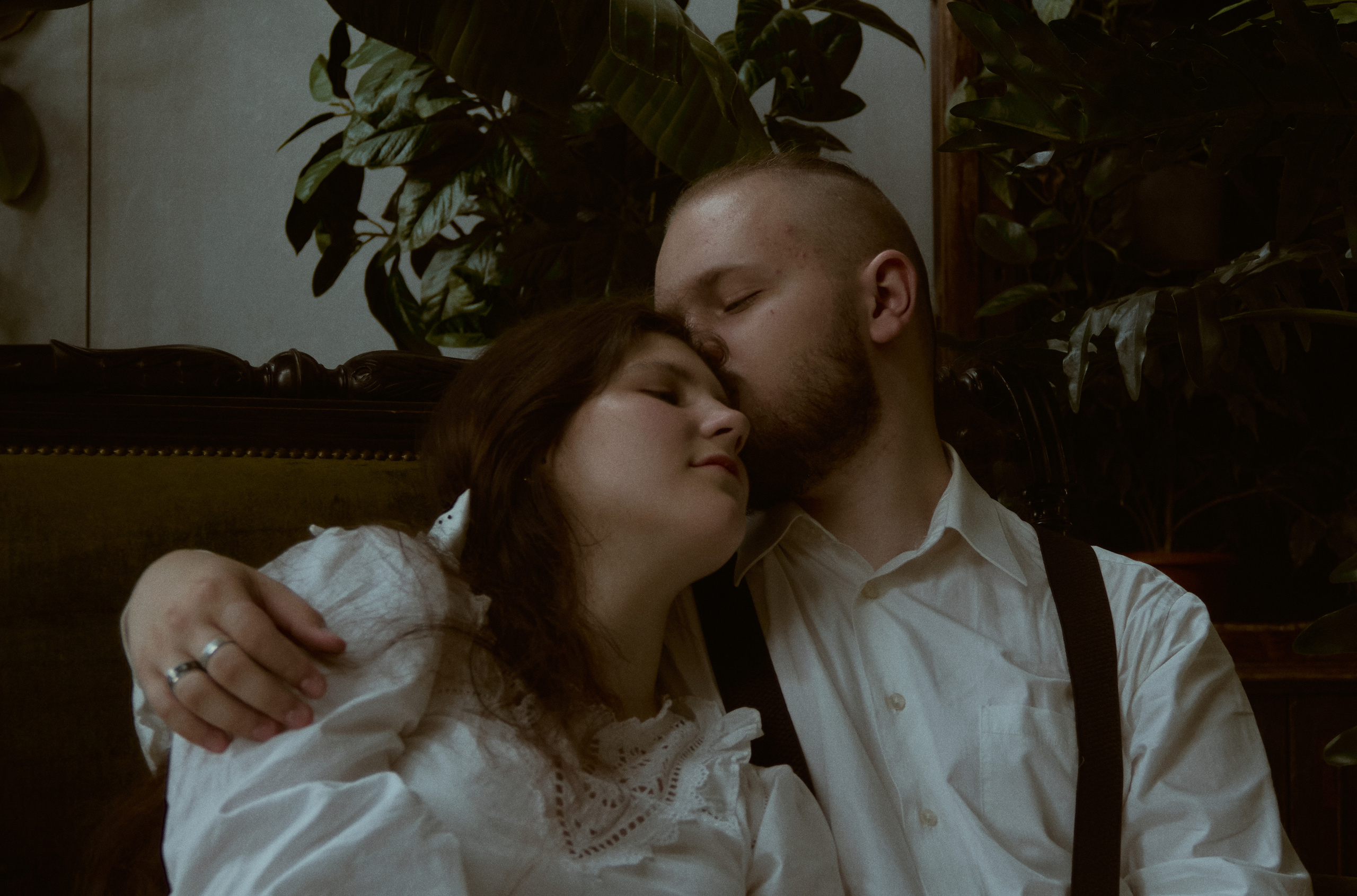 Оранжерея. Фотограф лавстори Москва/МО Приятелева Ангелина