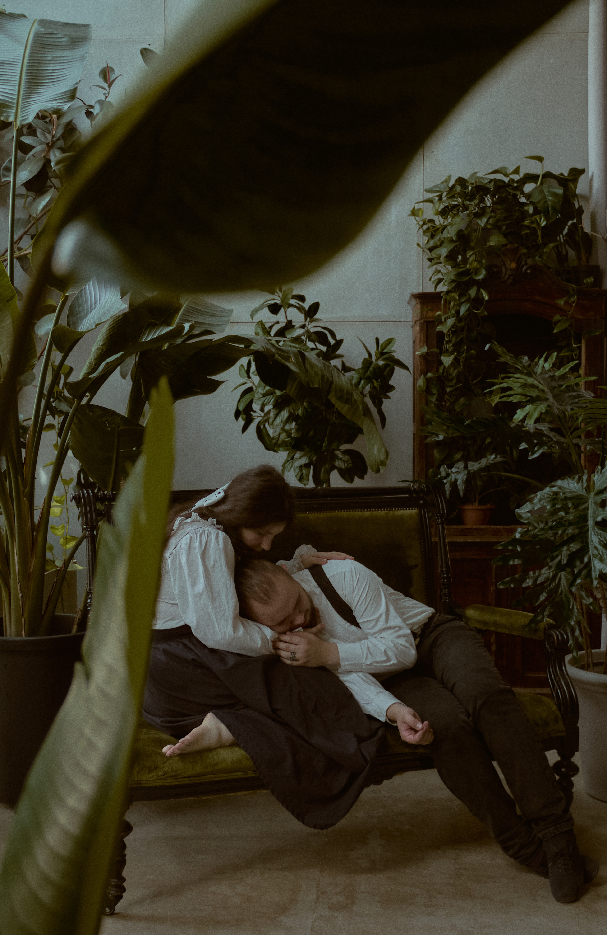 Оранжерея. Фотограф лавстори Москва/МО Приятелева Ангелина