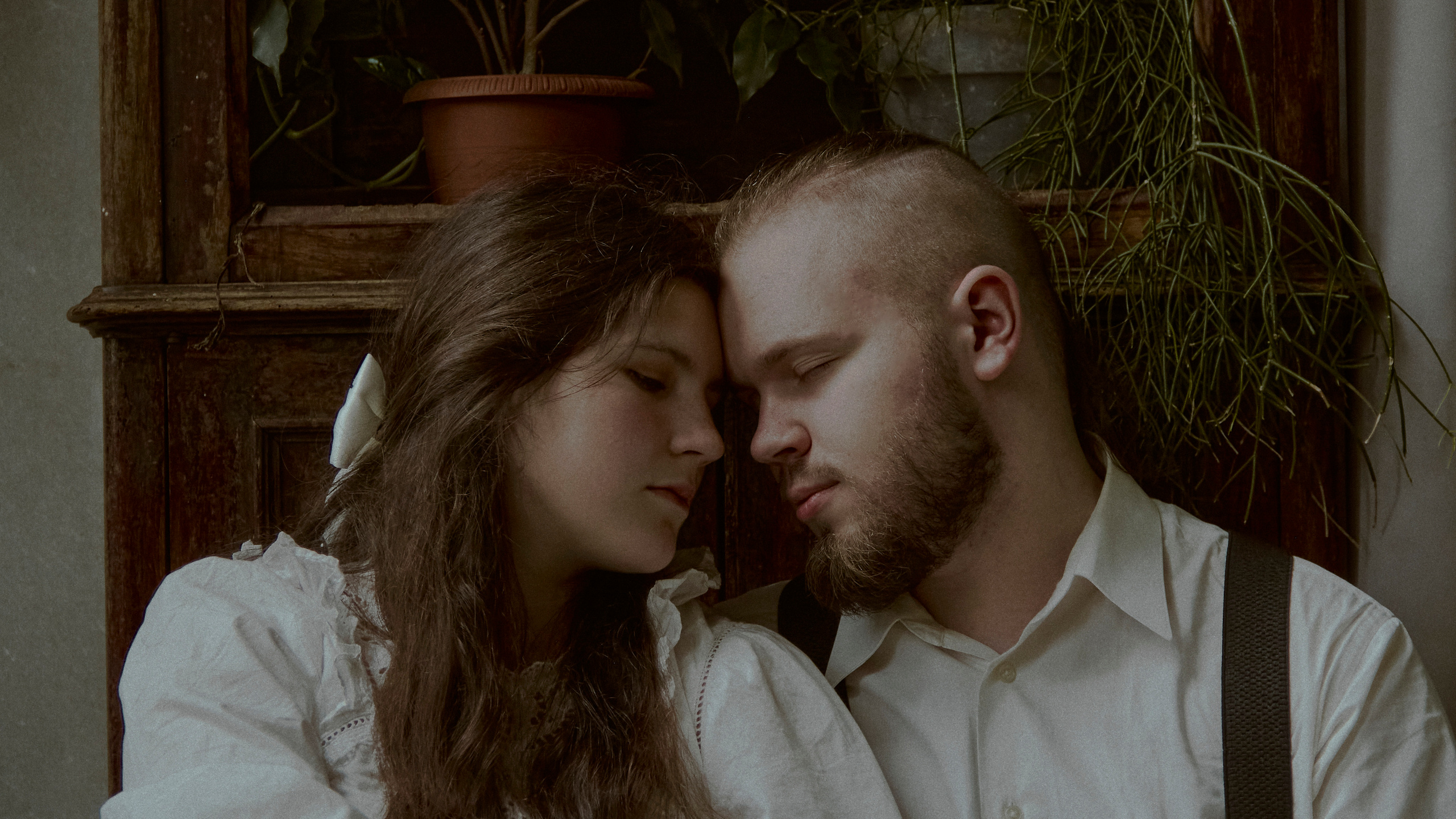 Оранжерея. Фотограф лавстори Москва/МО Приятелева Ангелина