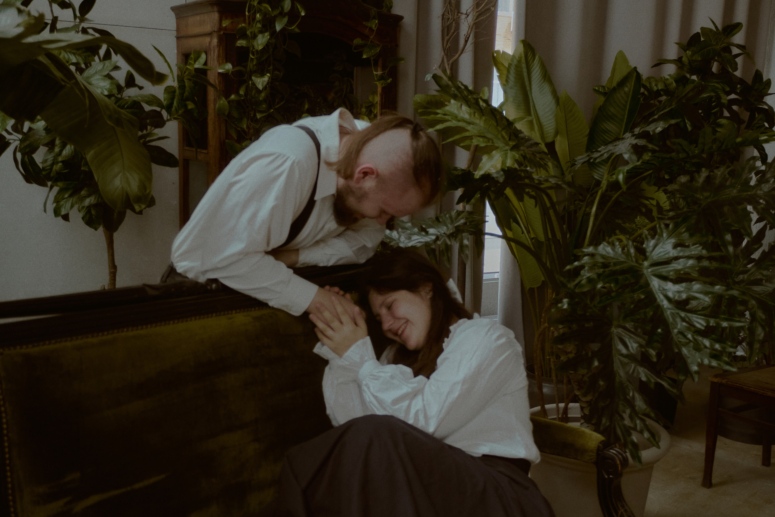 Оранжерея. Фотограф лавстори Москва/МО Приятелева Ангелина