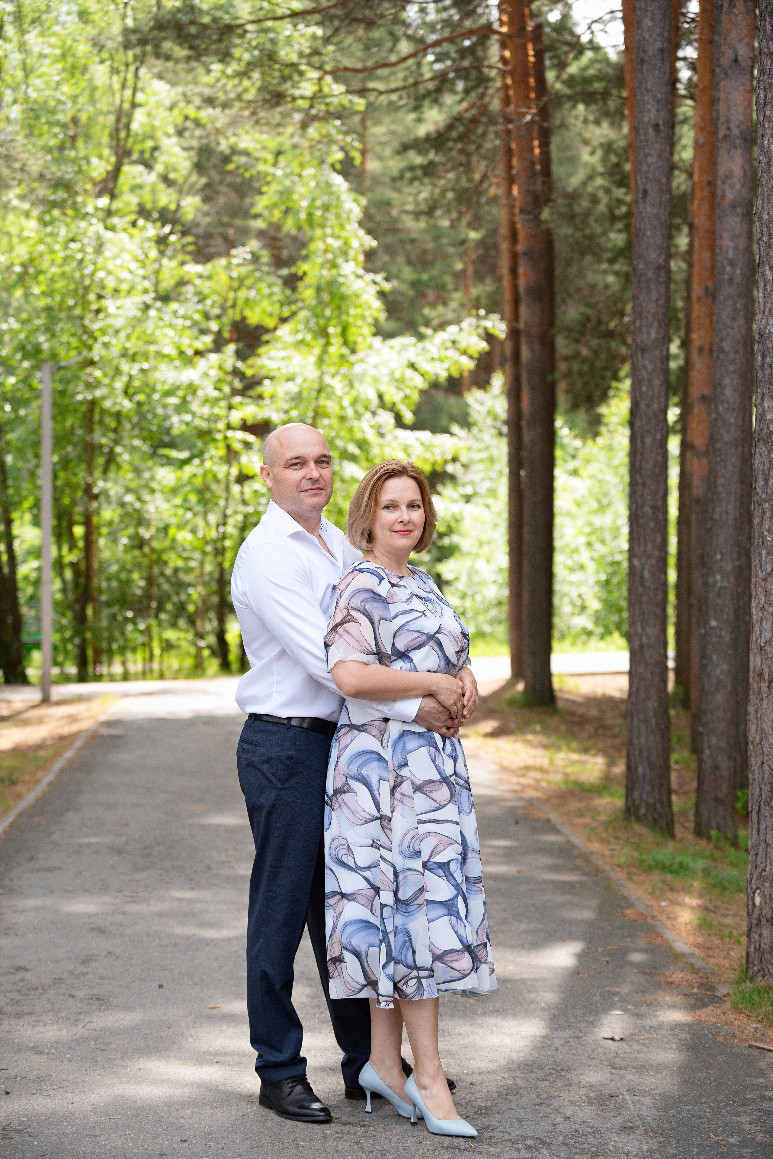 Семейная прогулка в парке Кедровый Лог. Детский и семейный фотограф в Сургуте и Нефтеюганске Анна Старцева