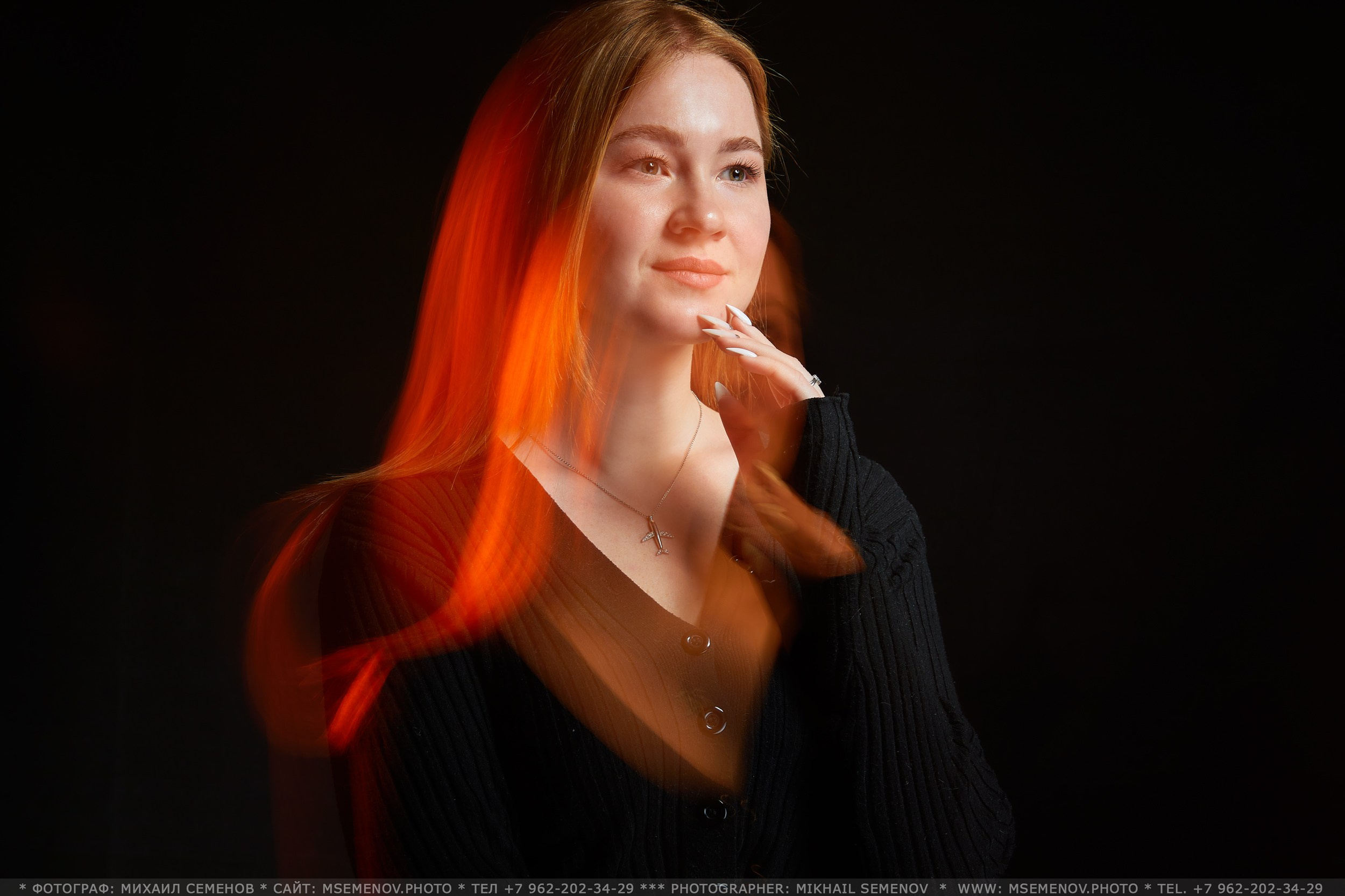 Portrait photo session. Photographer for business Mikhail Semenov. Aqua photo studio, photo school