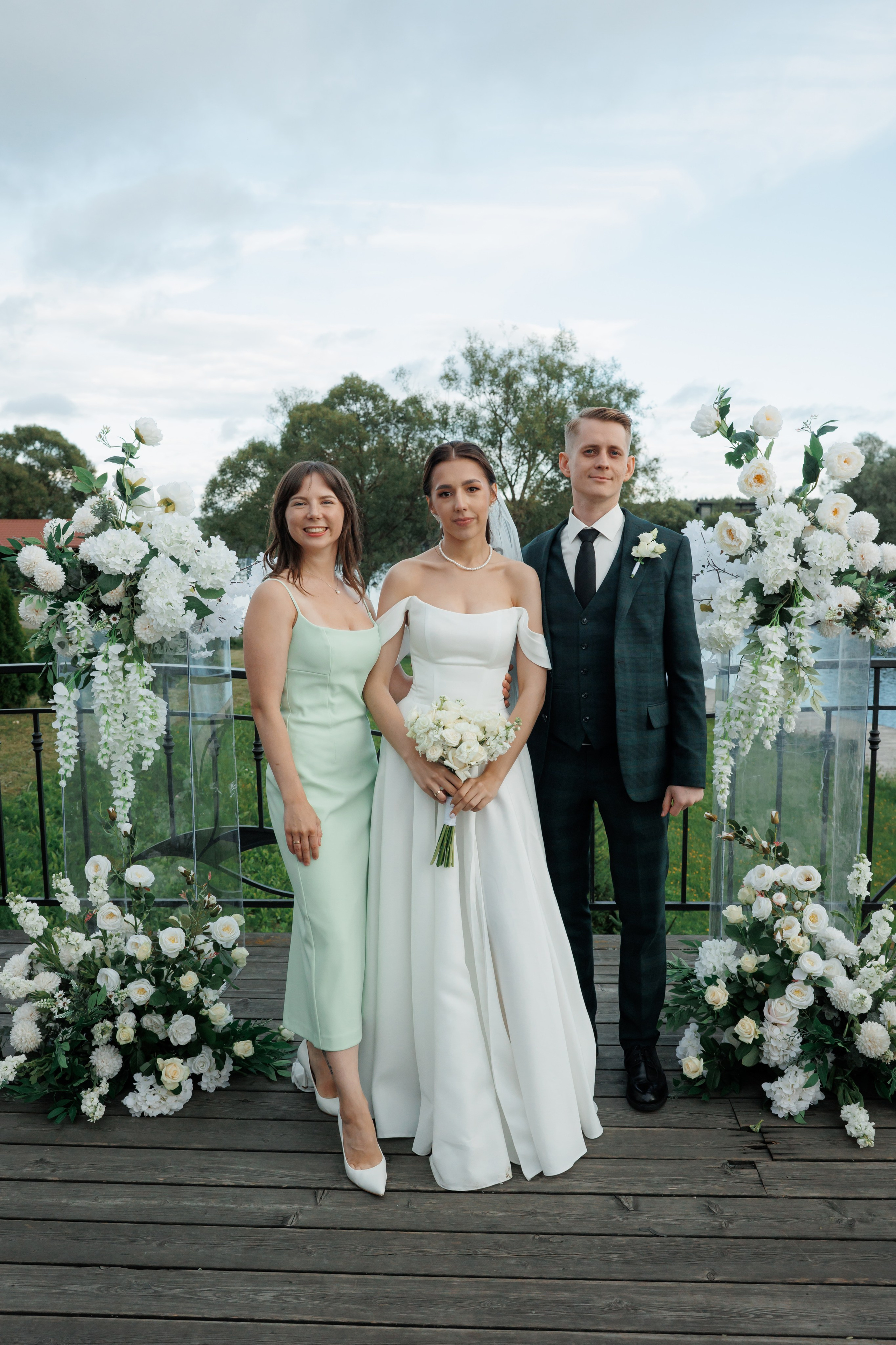 Регистрация в отеле Fish Point, ЗАГС Бутово, прогулка в Остафьево. Свадебный и репортажный фотограф (Москва, Королев и другие)