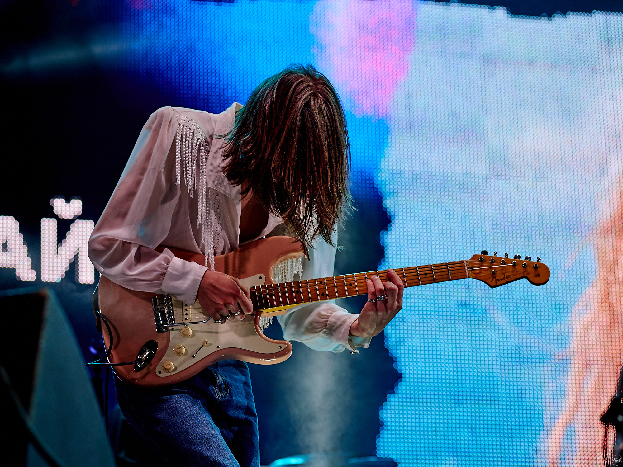 Тося Чайкина на фестивале Ural Music Night 2023. Фотографии отовсюду и обо всем