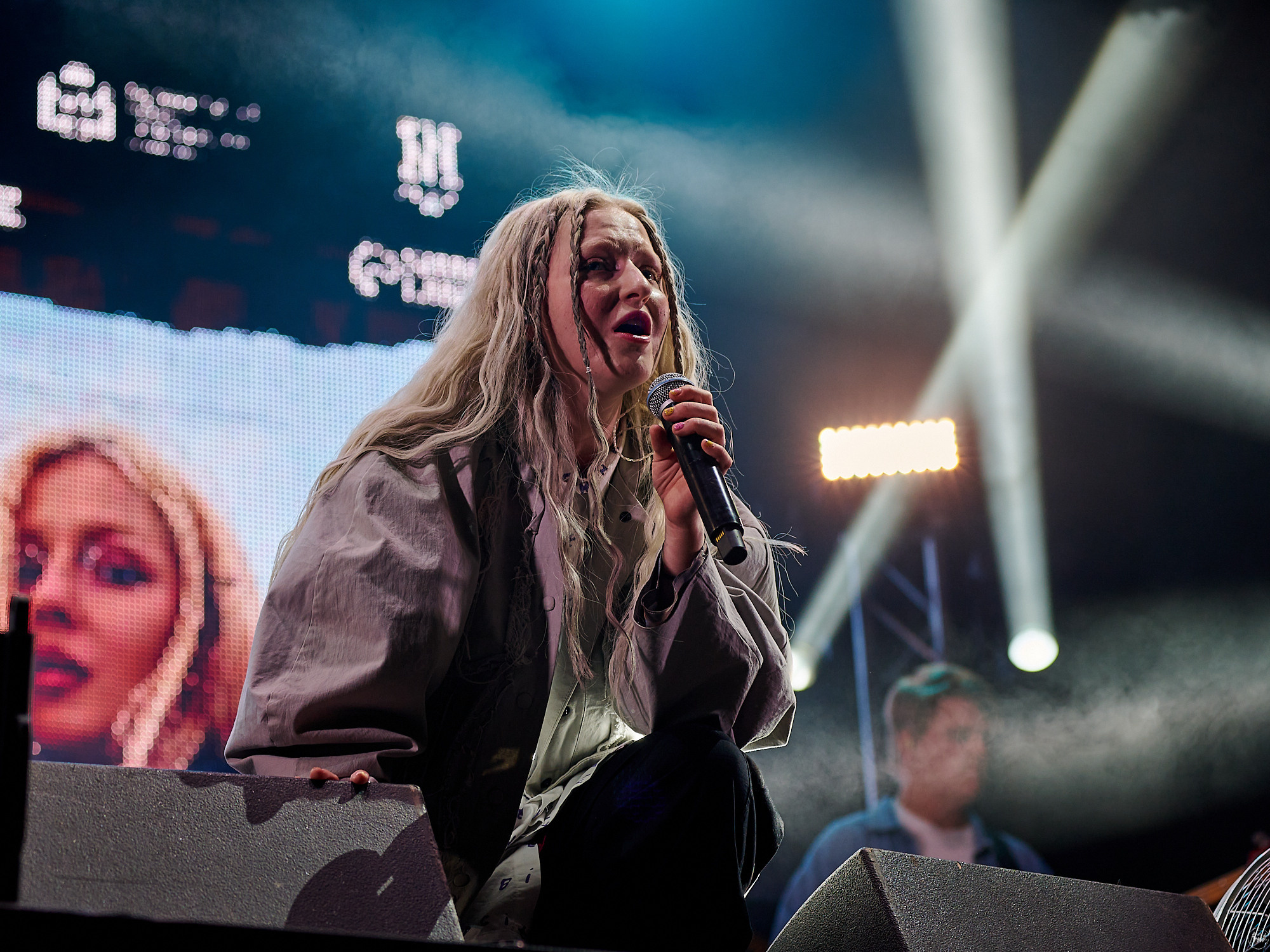 Тося Чайкина на фестивале Ural Music Night 2023. Фотографии отовсюду и обо всем