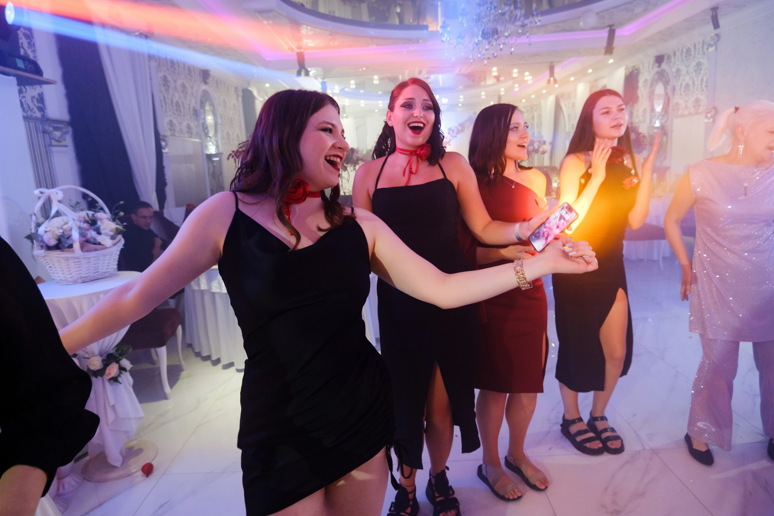 Михаил и Юлия. Свадебный фотограф | репортаж | праздники | крещение