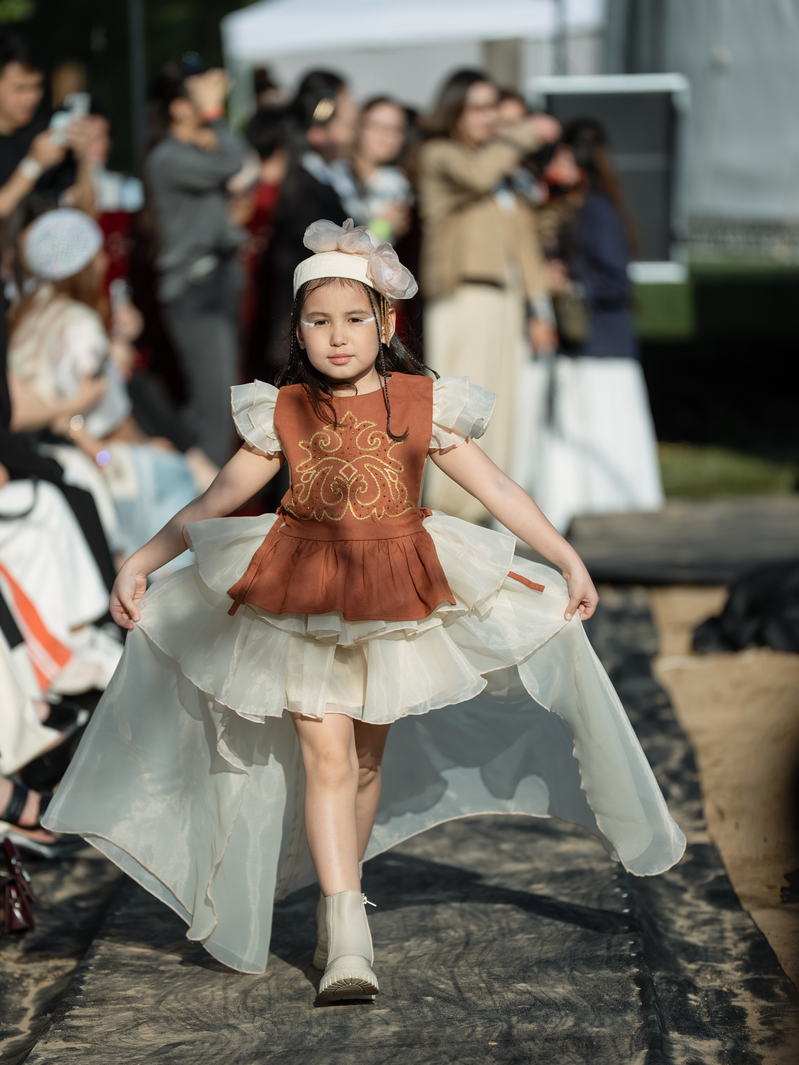 Brand Darideiya. Сайт Алматинского НЮ АРТ, будуар и фэшн фотографа Дениса Карпенко