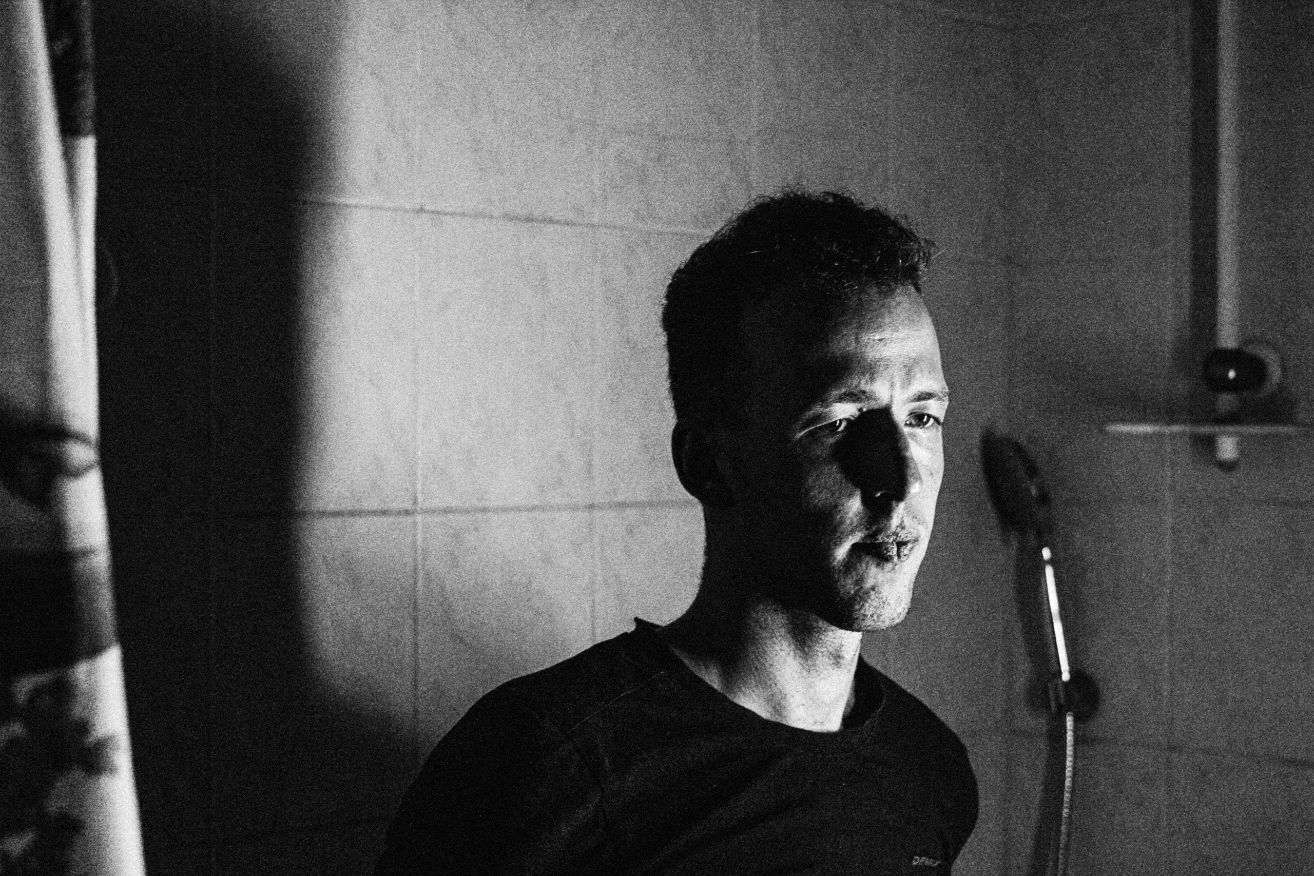 Behind the scenes. Portrait and backstage photographer Nina Crane