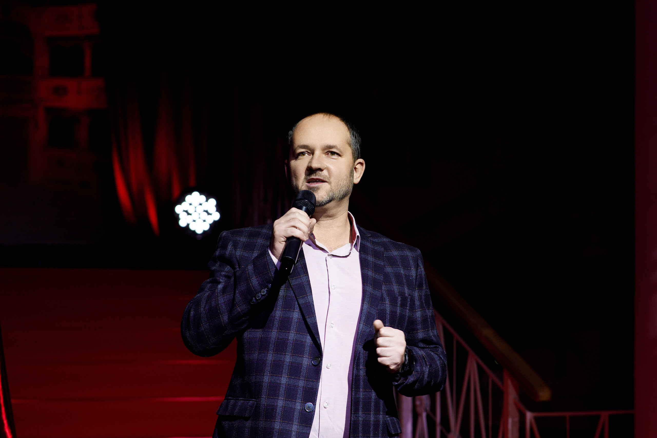 Награждение победителя конкурса «Учитель Года» г. Горнозаводск. Фотограф Дмитрий Молчанов | Фотограф Пермь | Фотограф