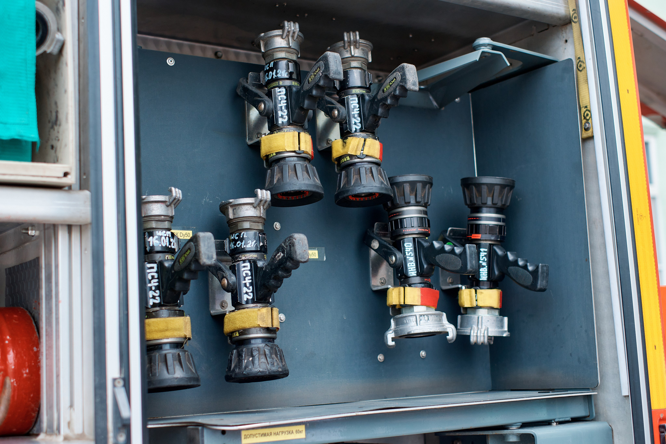 Детский лагерь ДЮНА. Поход в «Пожарно-спасательную часть № 22». Фотограф Таганрог Анна Трайжон