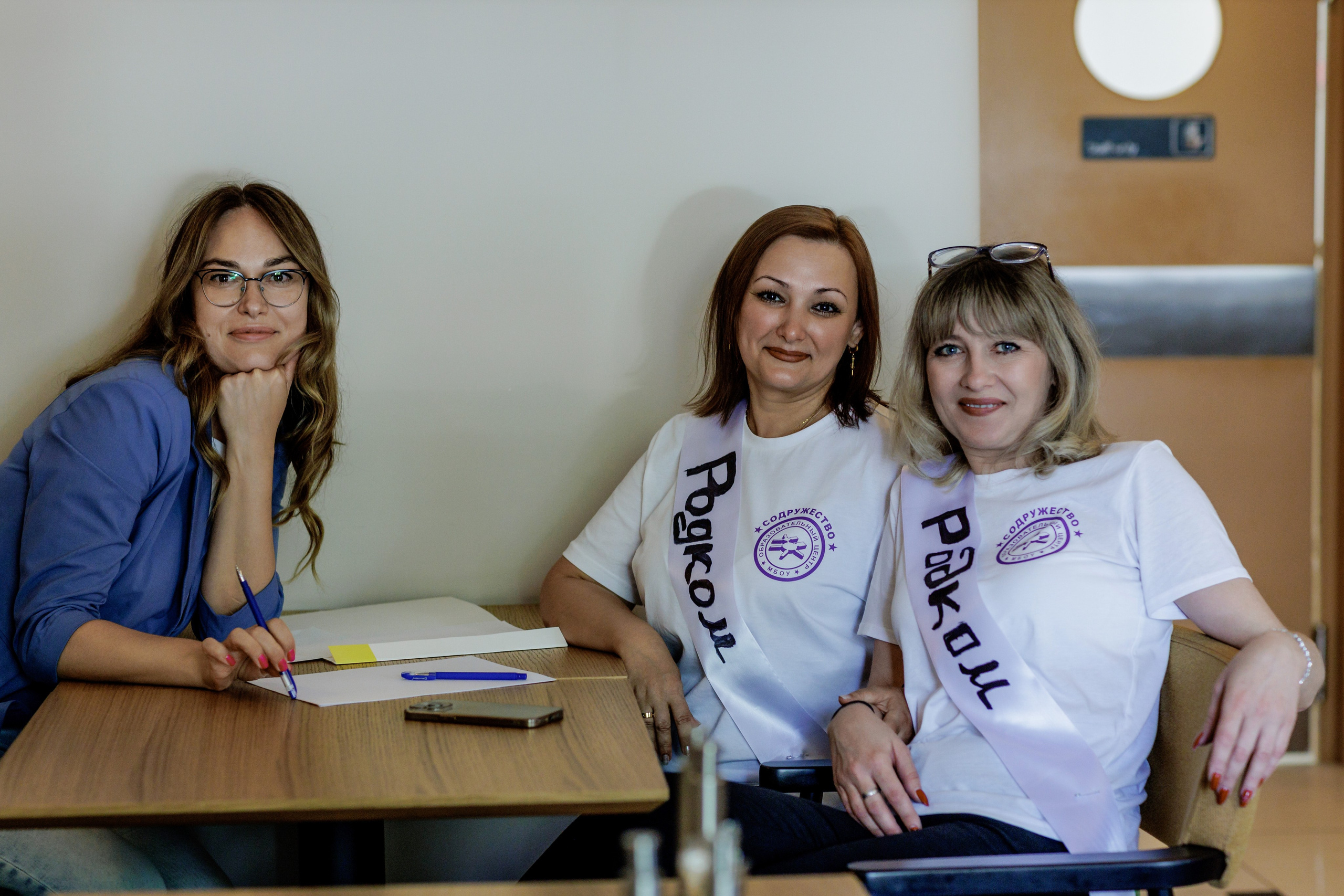 Репортажные фото съёмки клипа от родителей выпускникам. Свадебный фотограф в Воронеже Александр Работкин