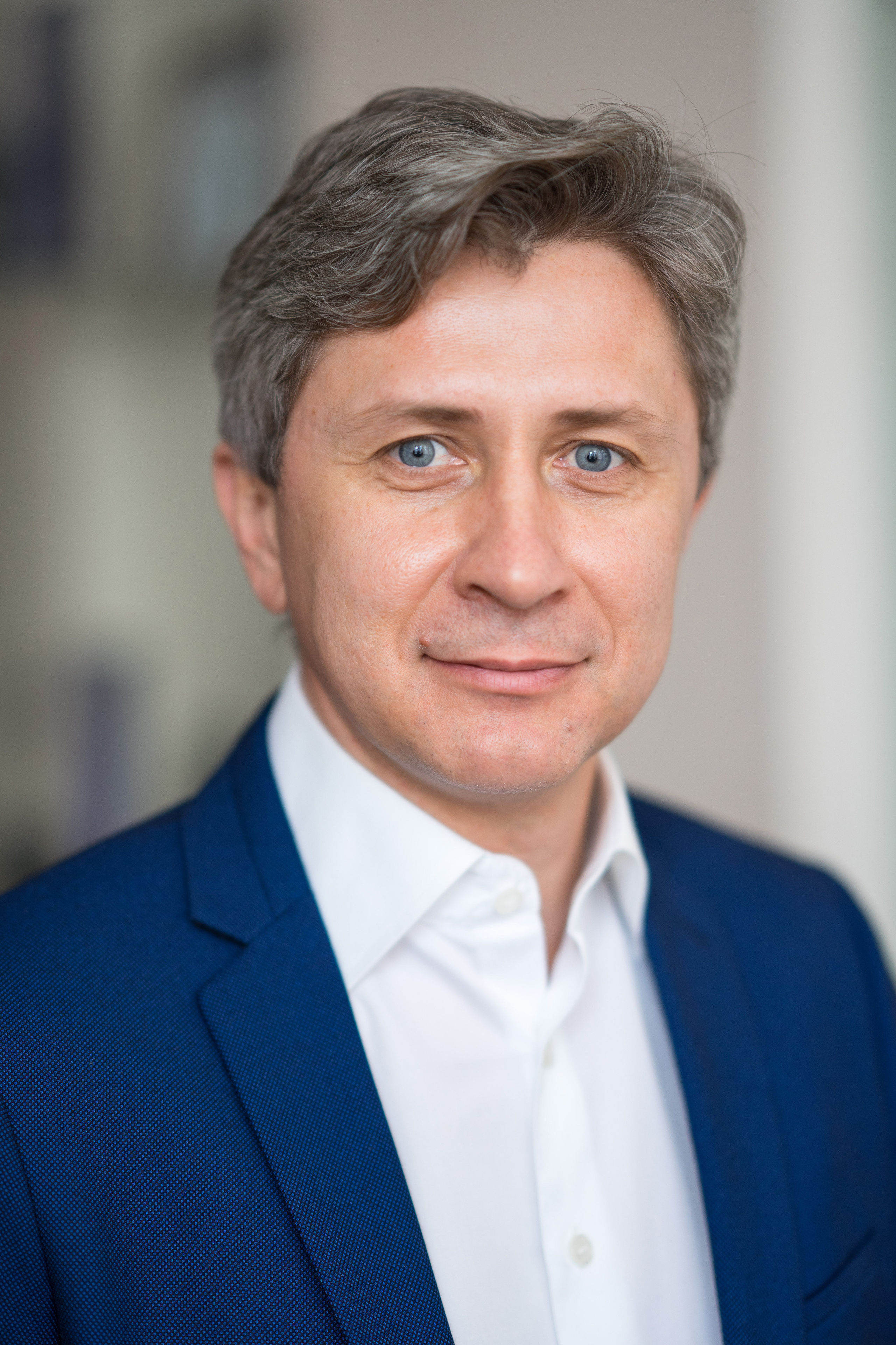 Корпоративный портрет в Москве. Каталожная и промышленная съемка в Москве Александр Плонский