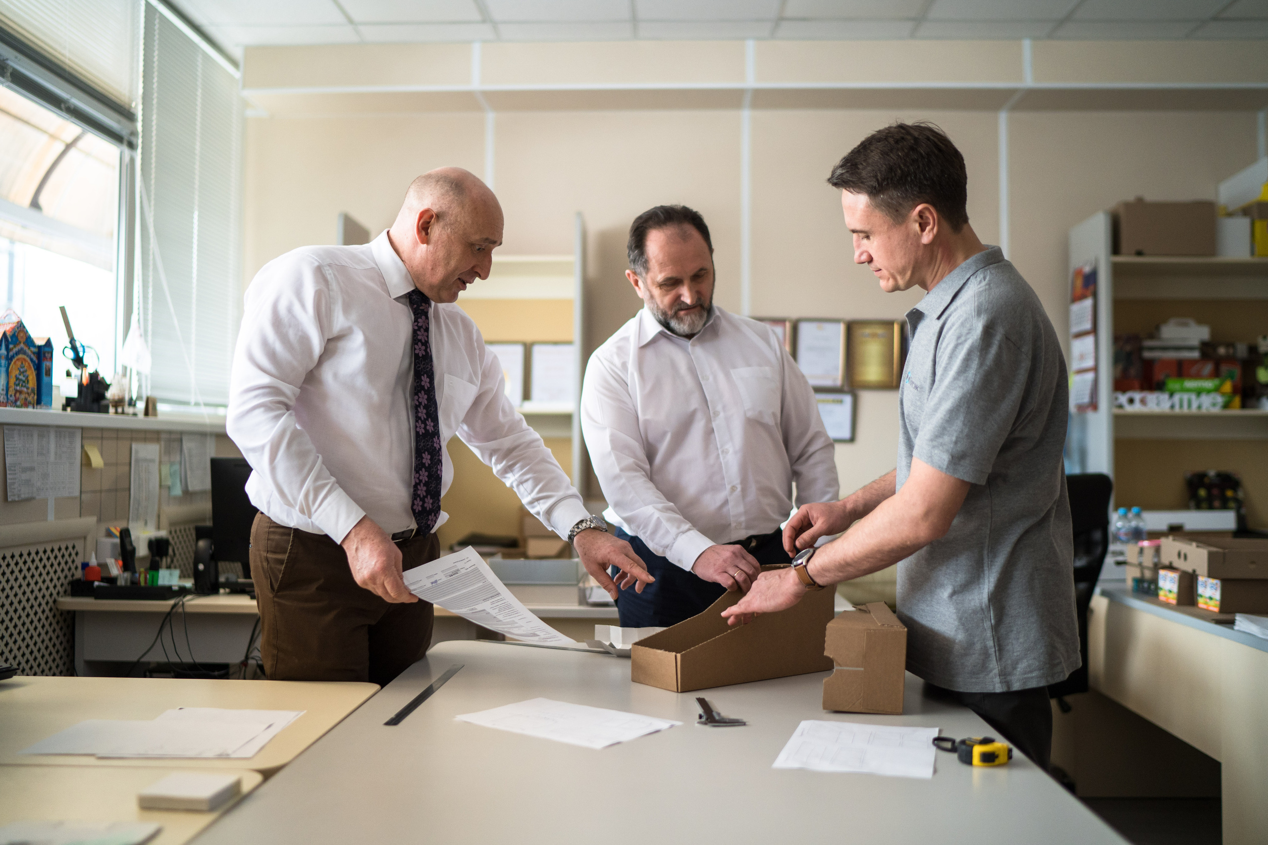 Корпоративная съемка, корпоративная фотосъемка. Каталожная и промышленная съемка в Москве Александр Плонский