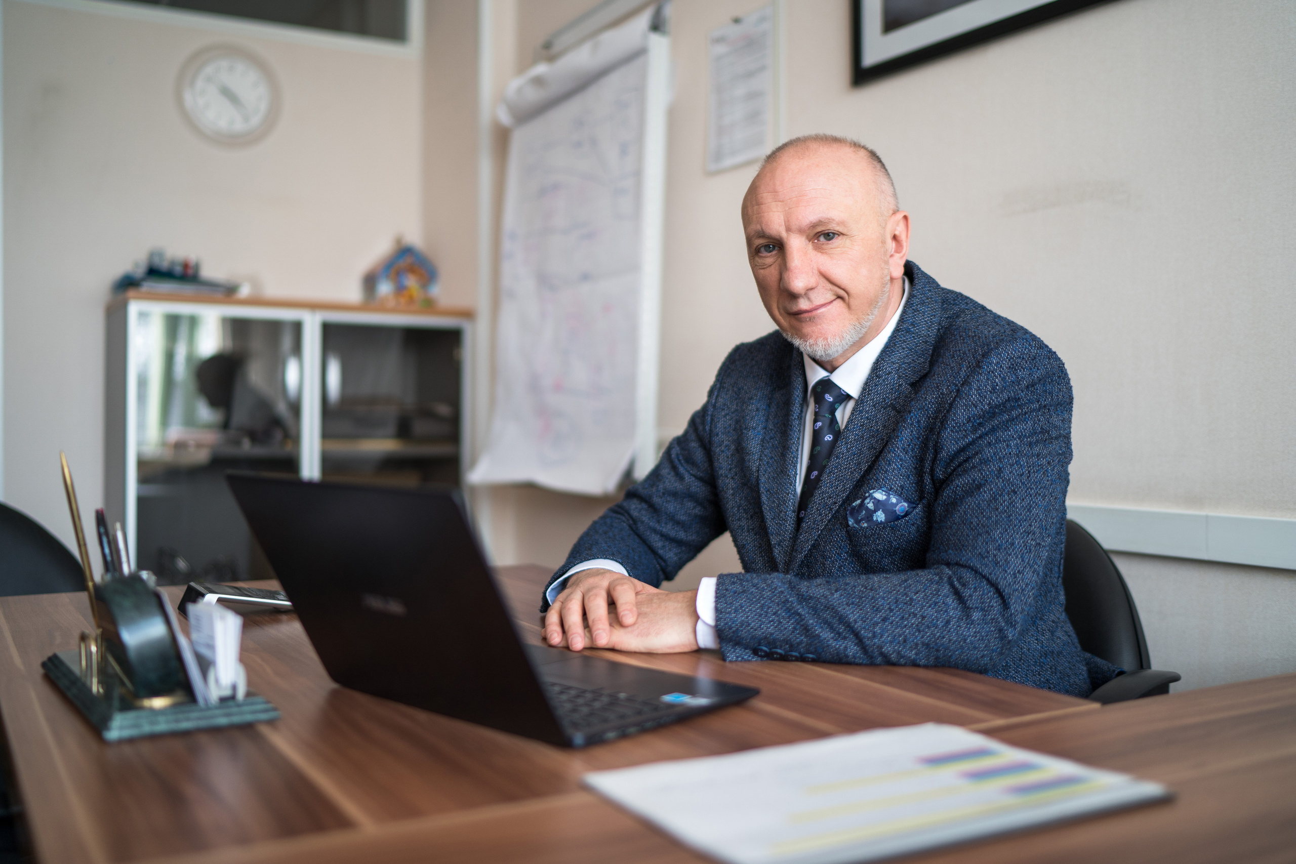 Бизнес-портрет в Москве фотограф Александр Плонский. Каталожная и промышленная съемка в Москве Александр Плонский