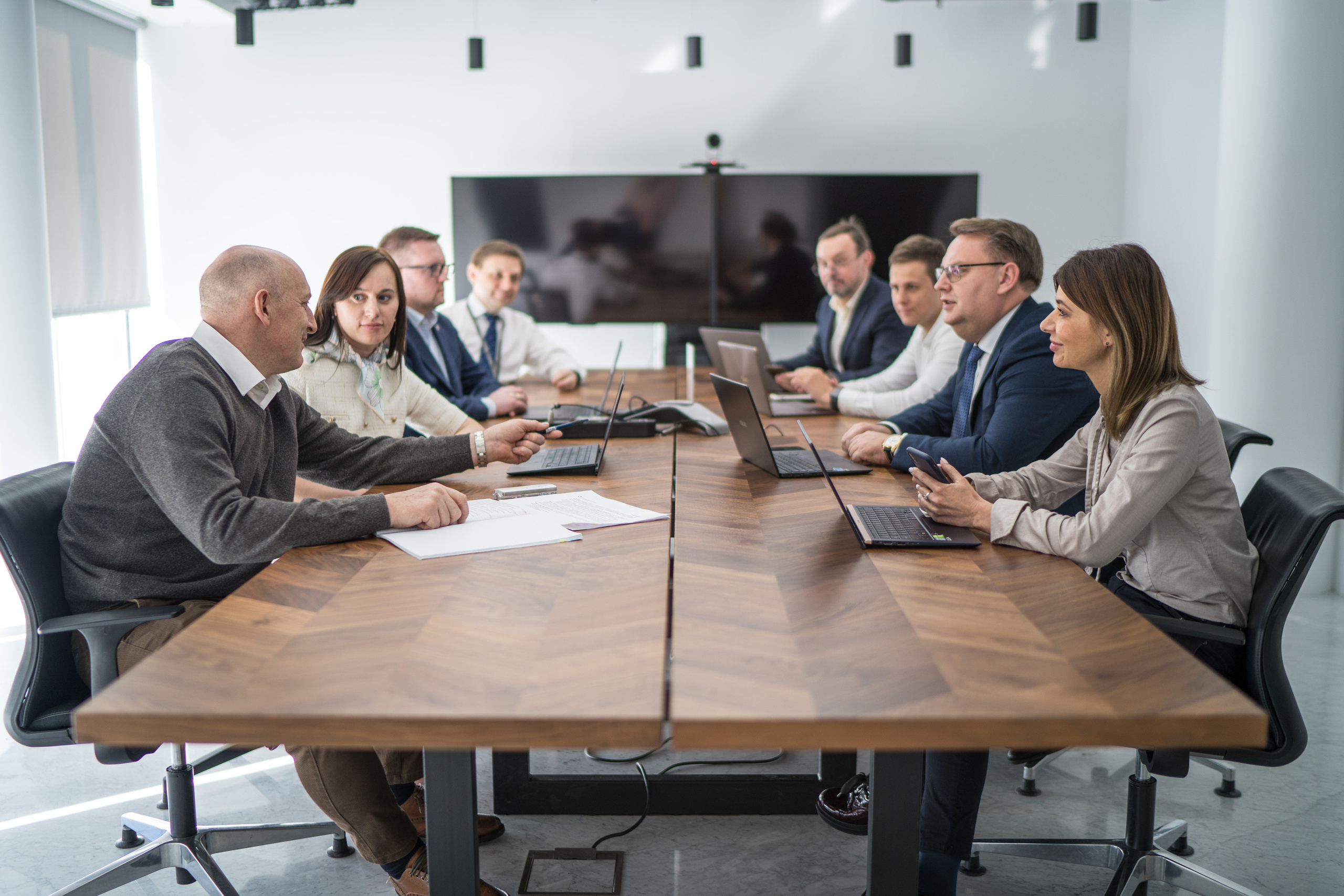 Корпоративная съемка, корпоративная фотосъемка. Каталожная и промышленная съемка в Москве Александр Плонский