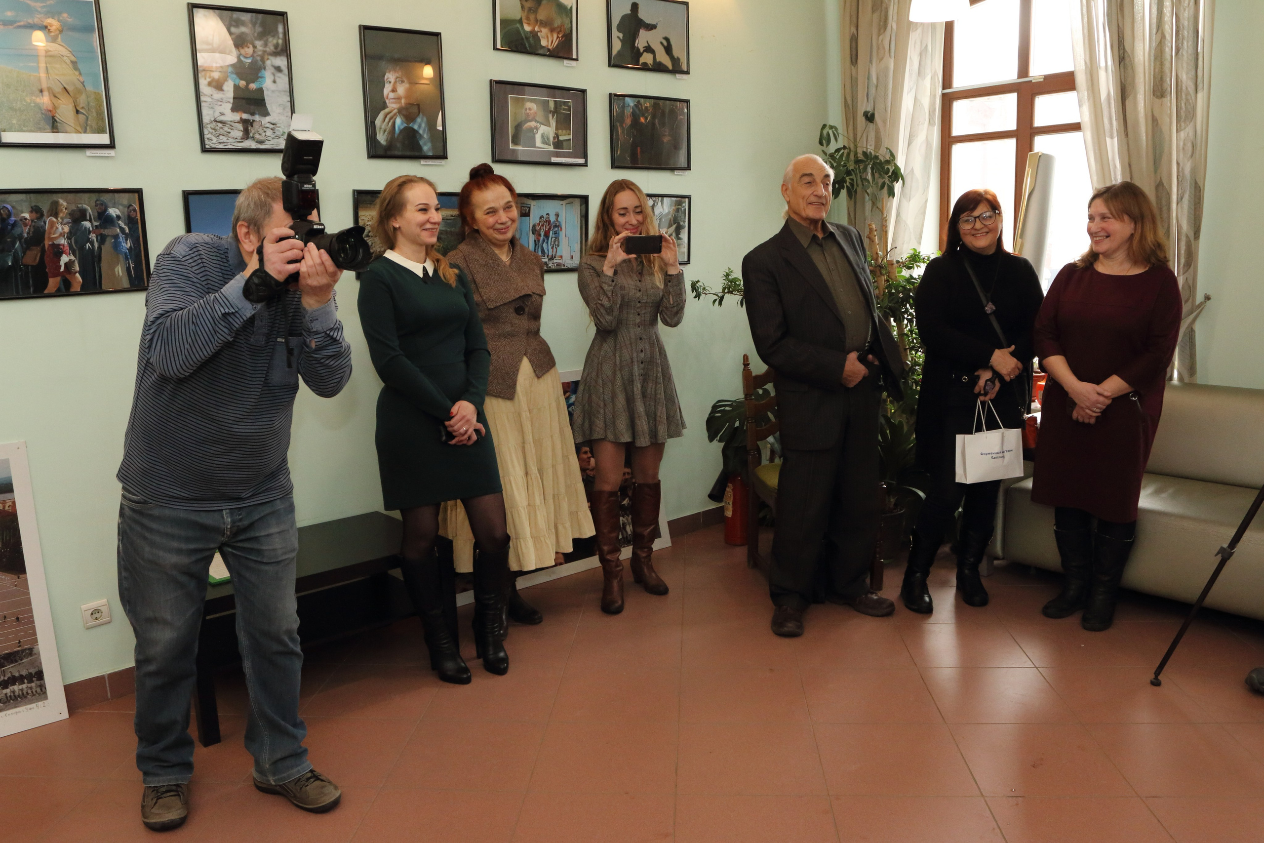 06.09.2017 Фотовыставка Юрия Стрельца. Фотообъединение Самарского областного отделения Союза журналистов России