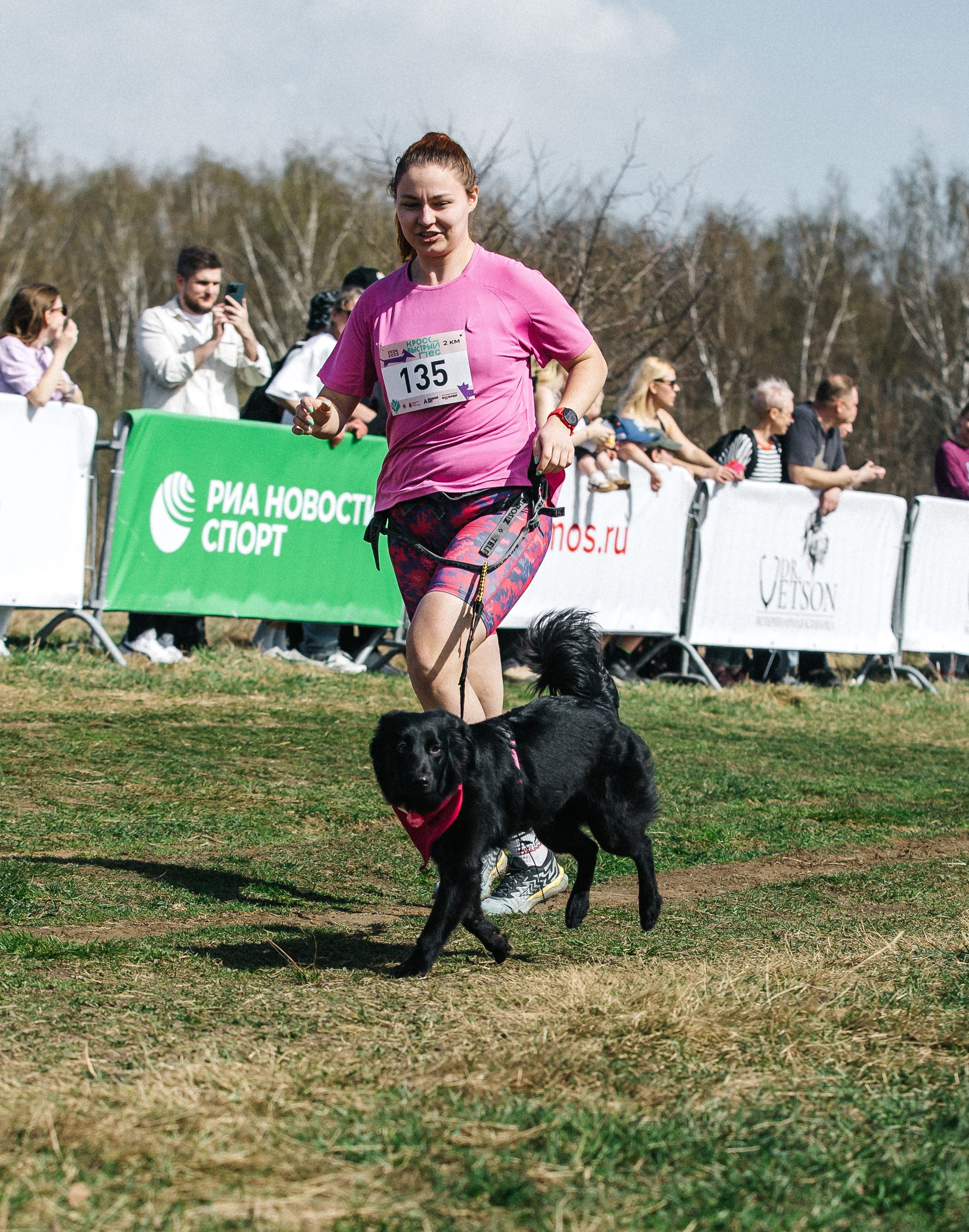 Кросс «Быстрый пёс» 2025. Репортажный фотограф в Москве