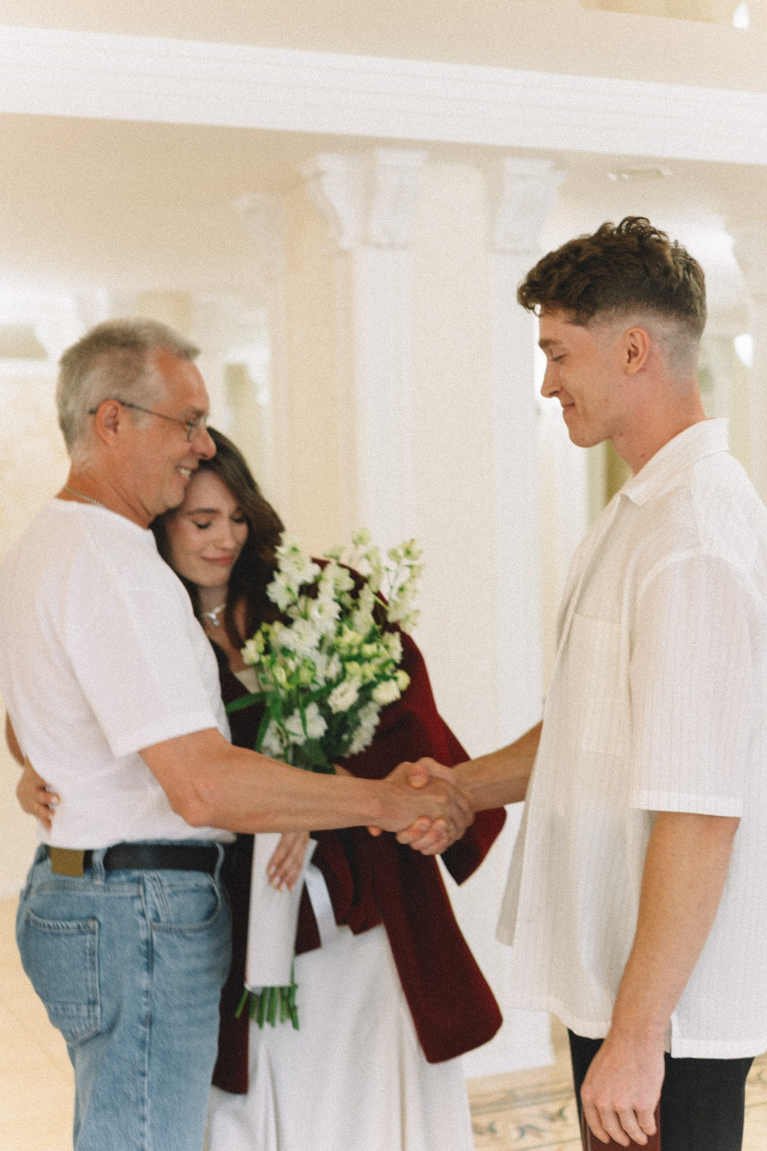 СВАДЕБНАЯ СЬЕМКА В ПЕТЕРГОФЕ И СЬЕМКА РЕПОРТАЖА В ЗАГСЕ ПЕТЕРГОФА. Профессиональный фотограф, Санкт-Петербург — Виктория Богомолова