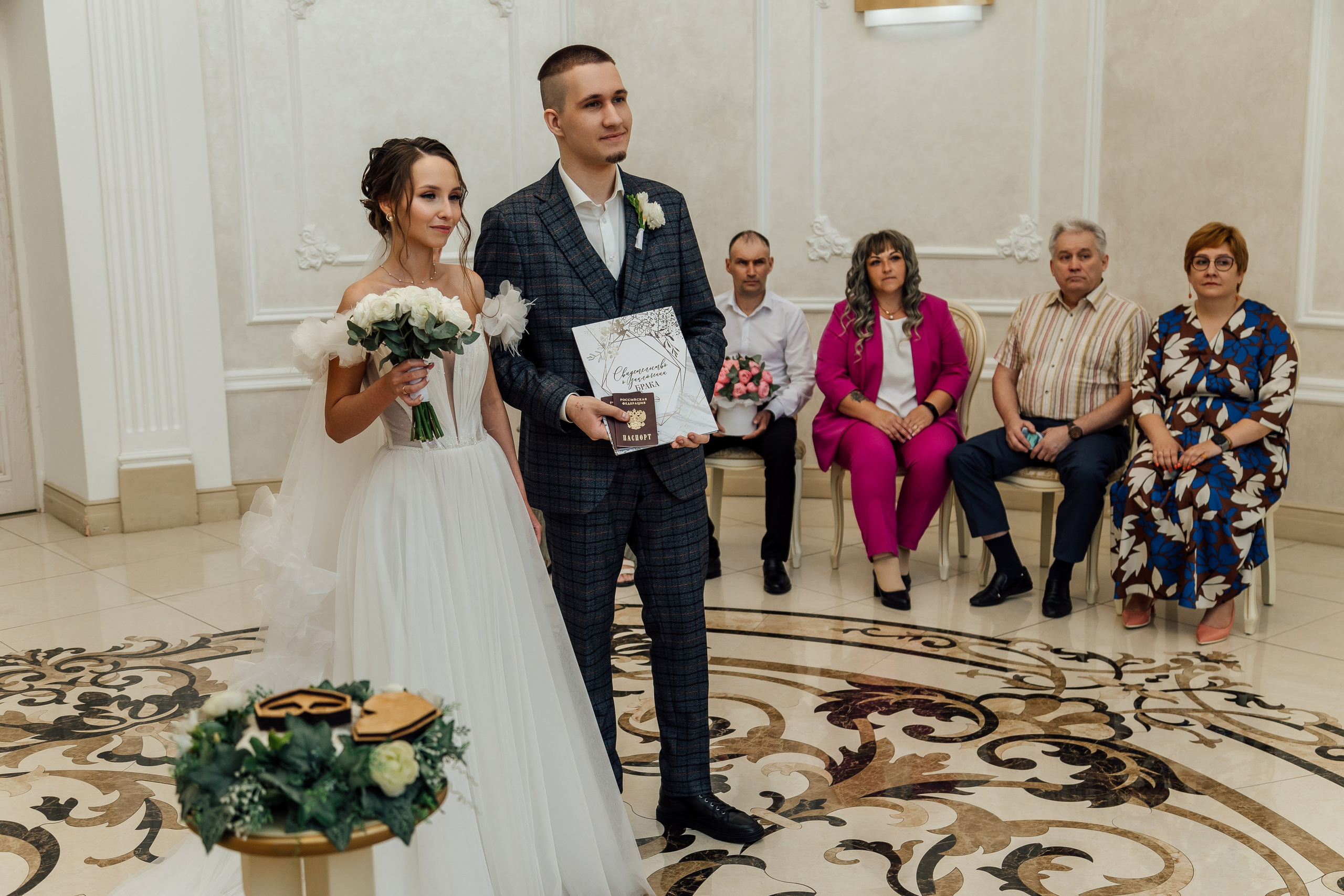 ЗАГС Центральный. Свадебный фотограф Новосибирск