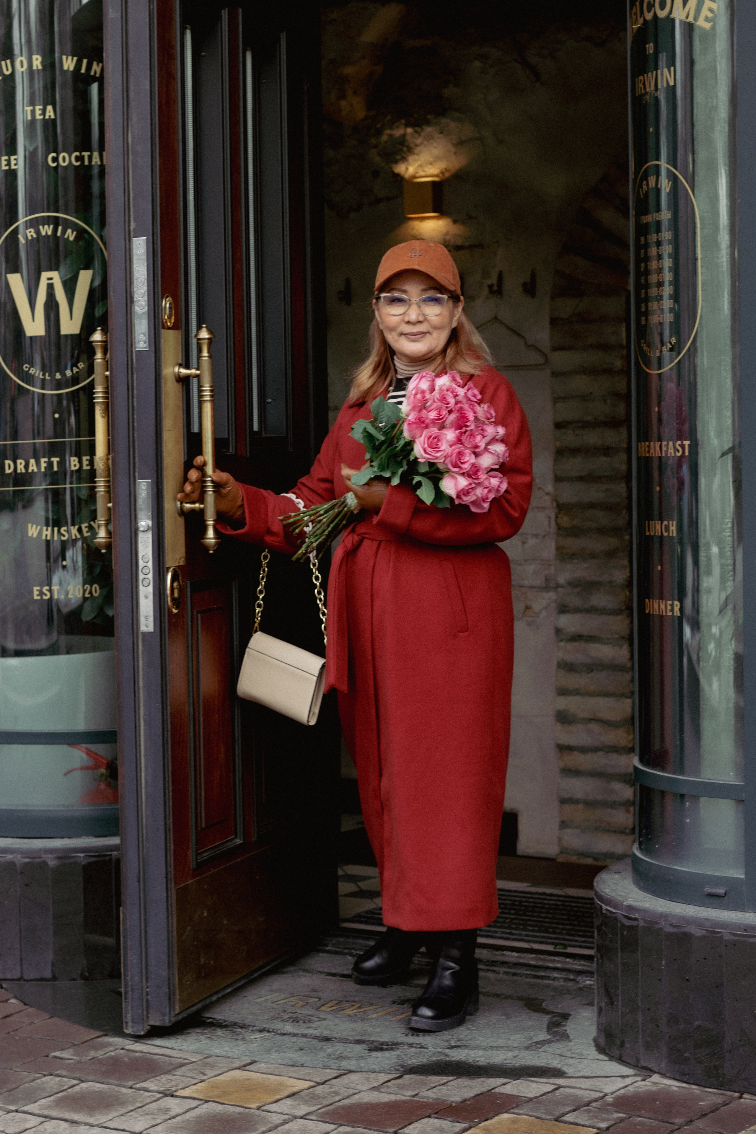 Фотопрогулка. Фотограф в Астане, индивидуальная, семейная, домашняя фотосессия