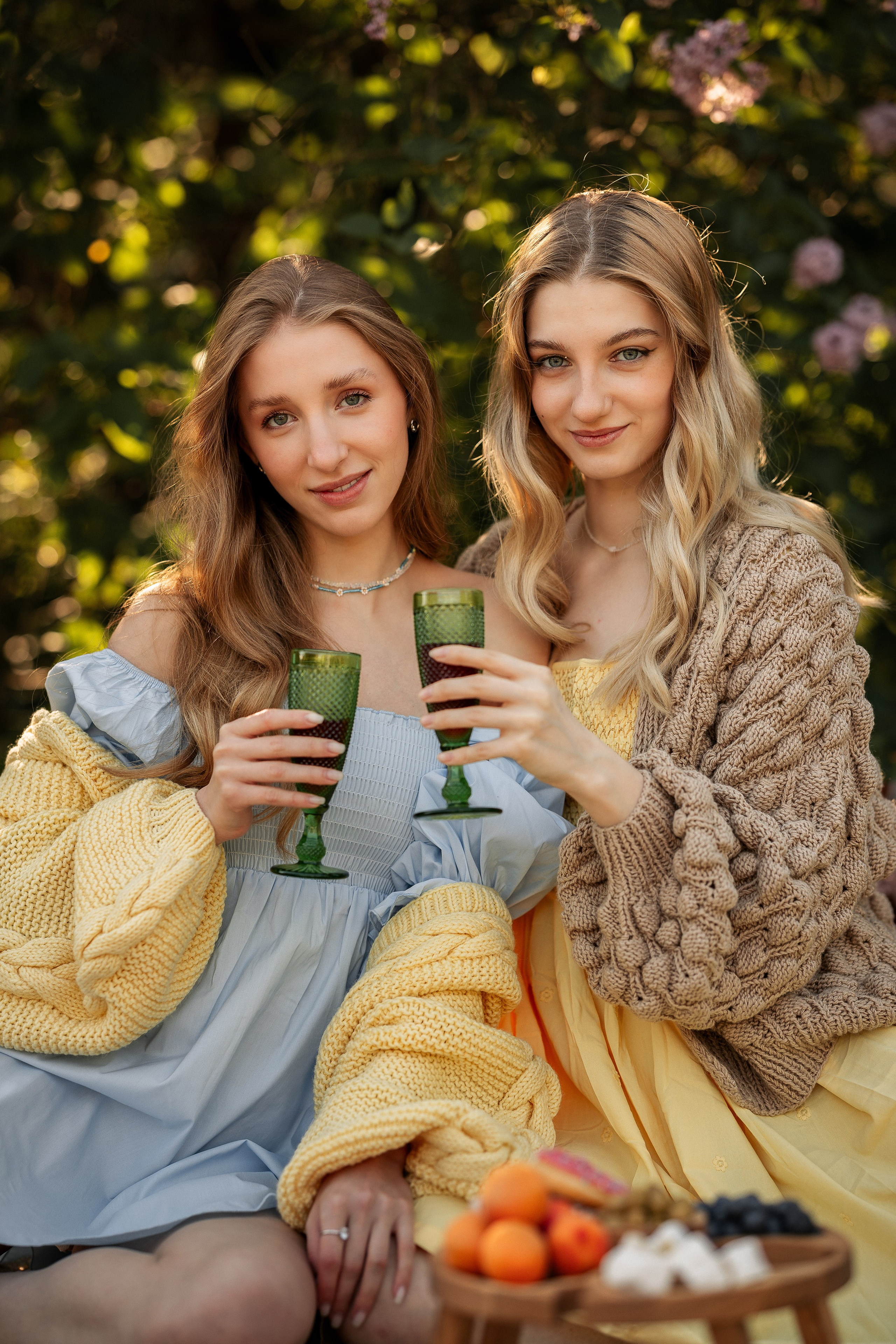 Воскресный пикник в Сиреневом саду. Женский и семейный фотограф в Москве Виктория