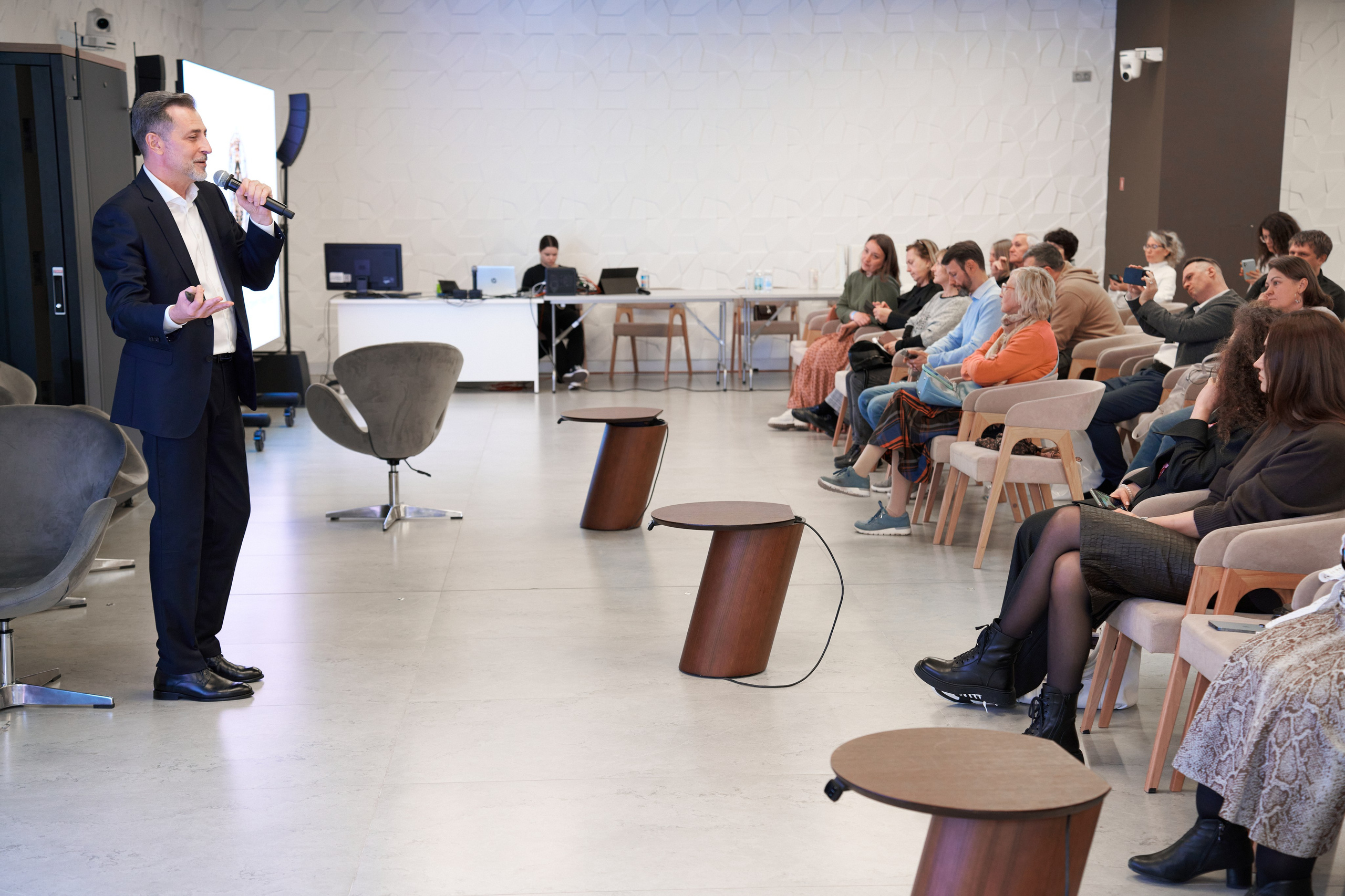 Репортажная и концертная фотография. Рекламная фотография. Обучение фотографии. Фотограф Жан Гаспарян