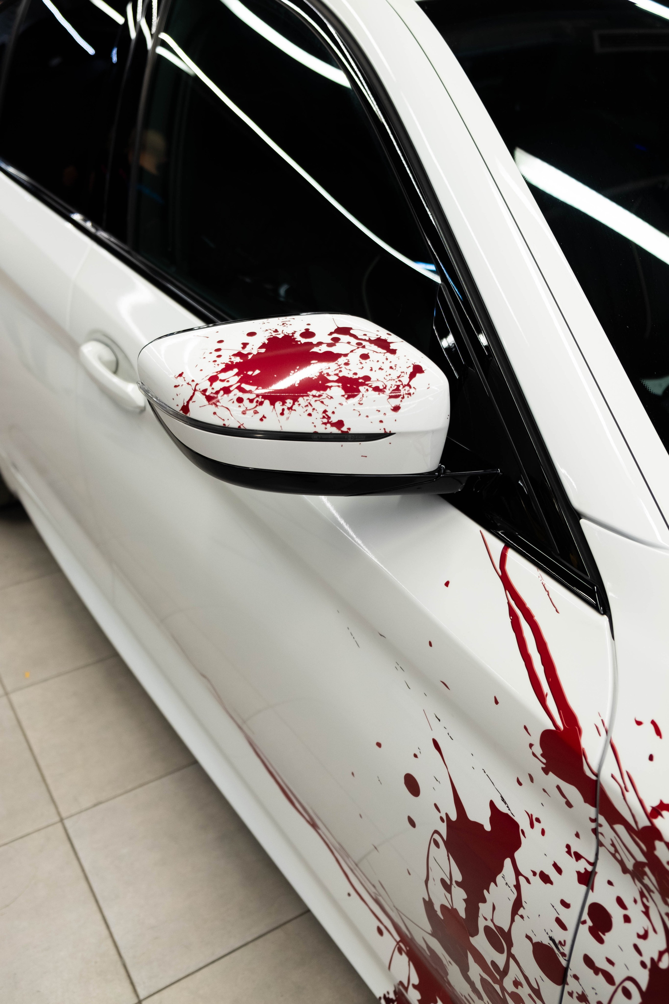 Винилография на BMW 5 G30. Студия дизайна и оклейки авто Barmaley Design