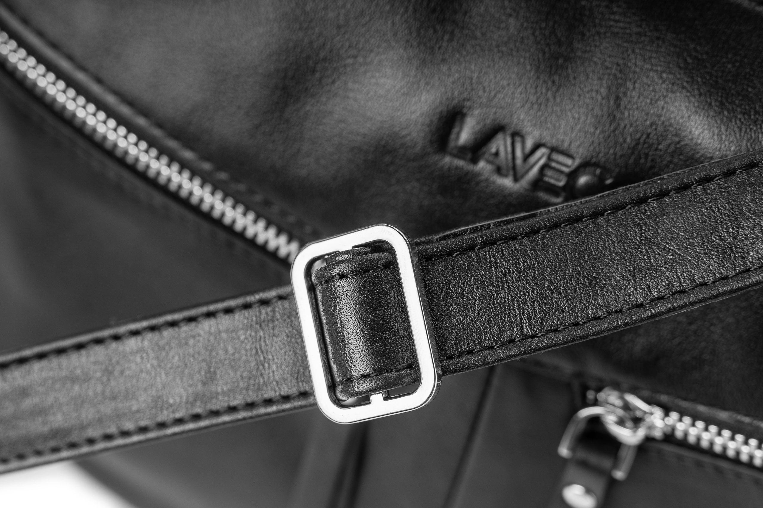 Предметная фотосъемка сумок. Свадебный и портретный фотограф Клипа Максим