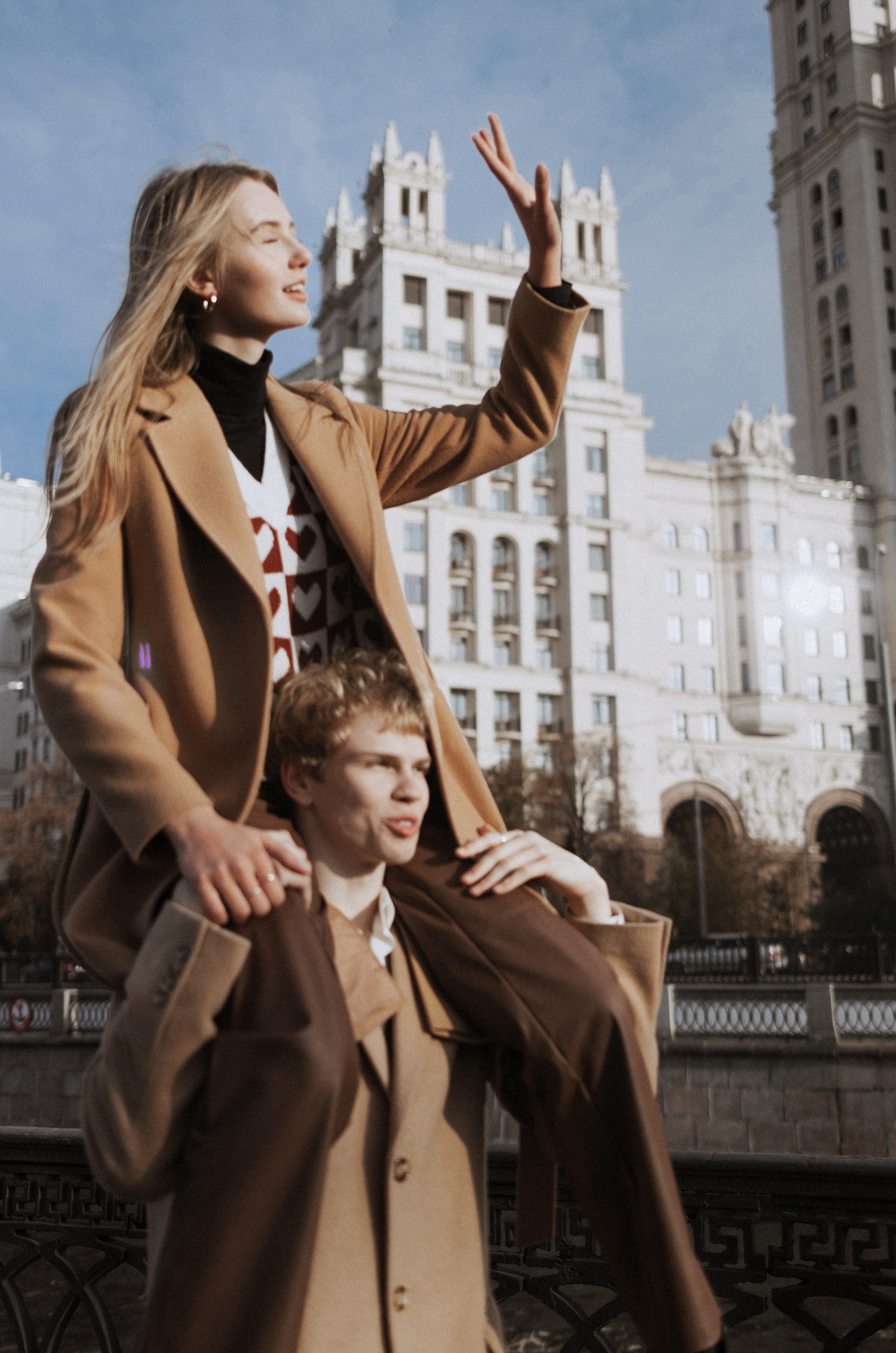 Тимофей и Женя на улочках Китай города. Свадебный и портретный фотограф в Москве Кристина Золотова