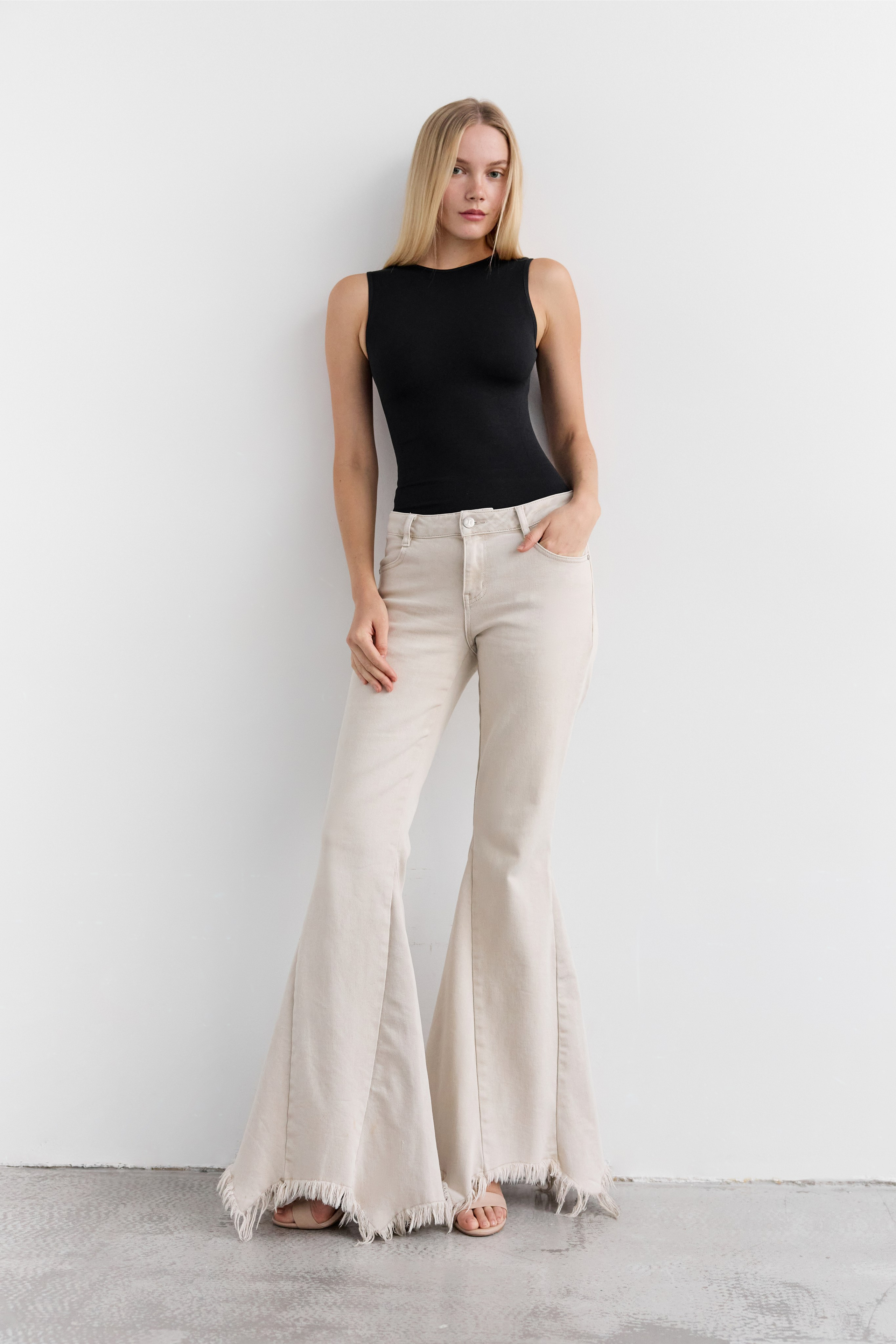 Yana. Darya Abramova photographer