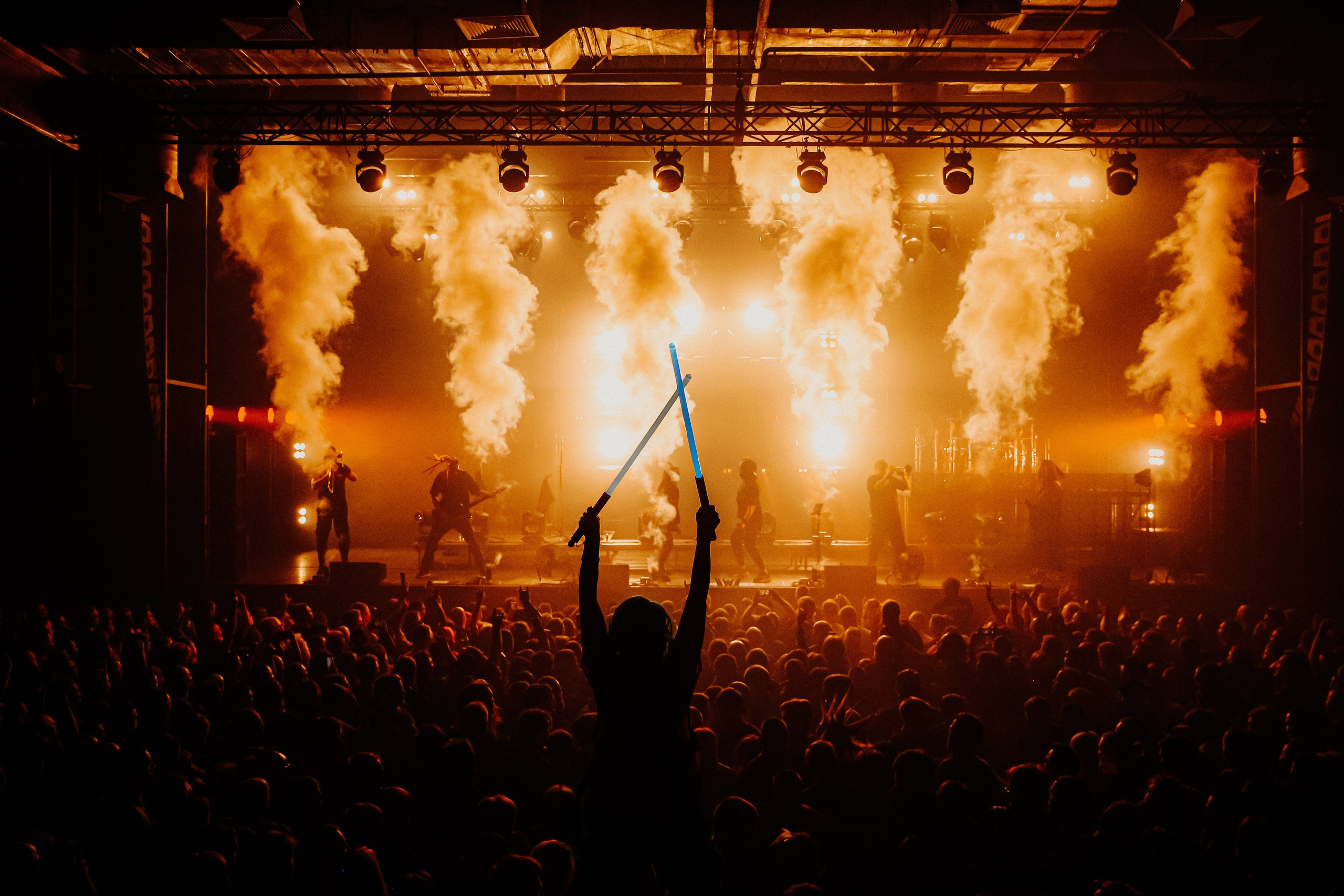 ПНЕВМОСЛОН | A2. Фотограф из Петербурга Софи Веритас Концерты и портреты