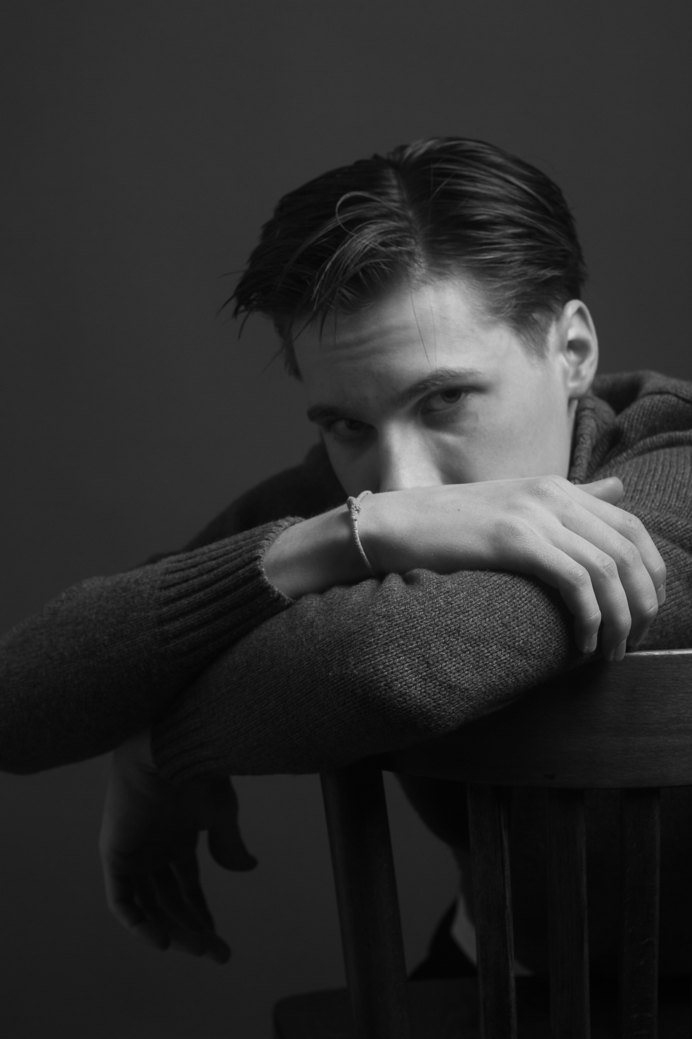 Макар, актер рекламы. Контент-фотограф для творческих единиц и мастеров в Санкт-Петербурге