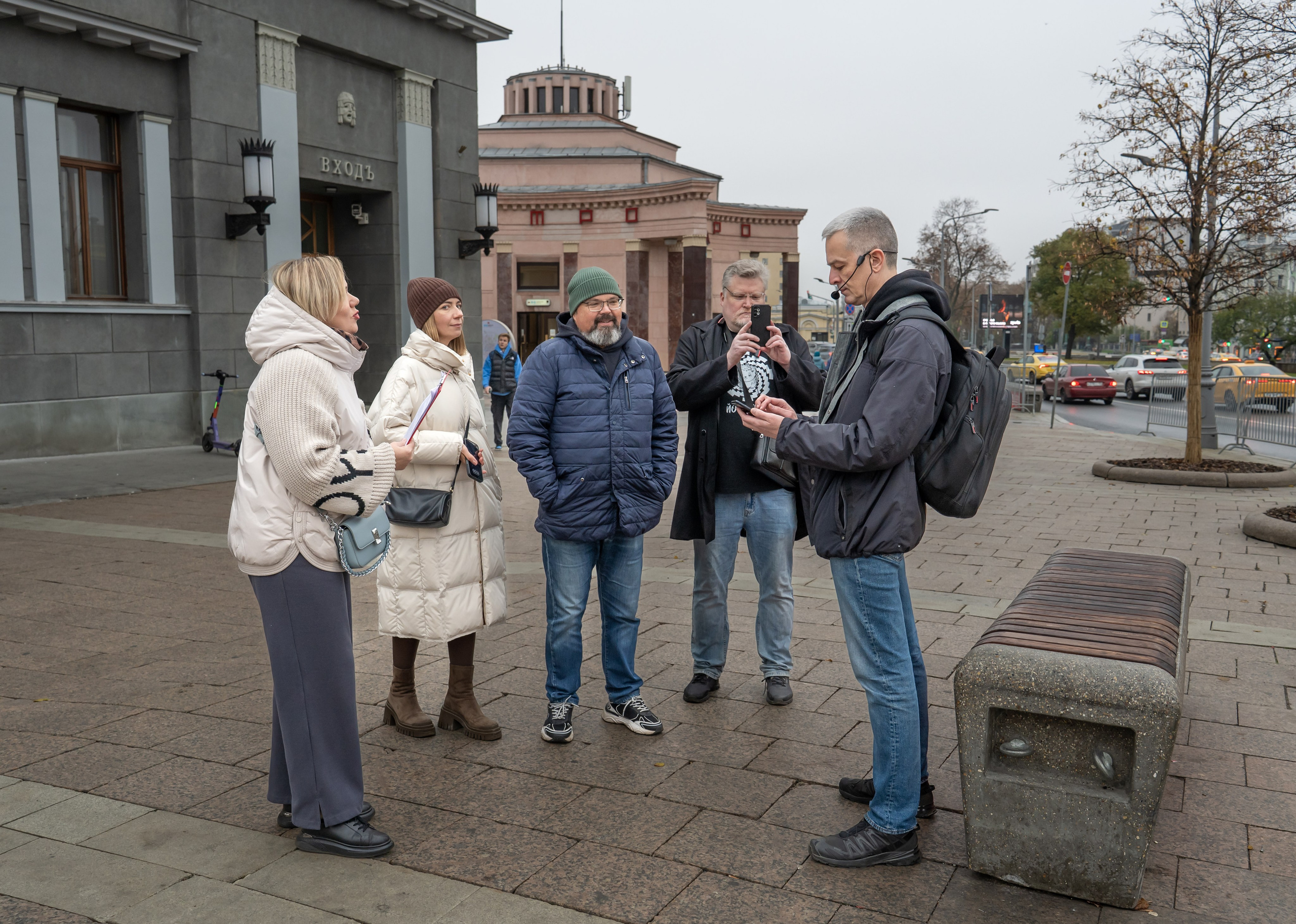 Гид Денис. Фотограф в Москве