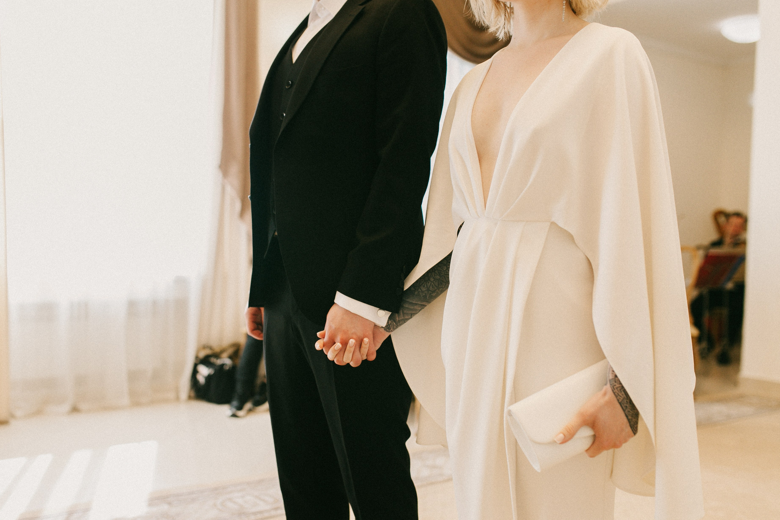 ЗАГС. Эвия и Александр. Фотограф Дарья Воскресенская в Москве