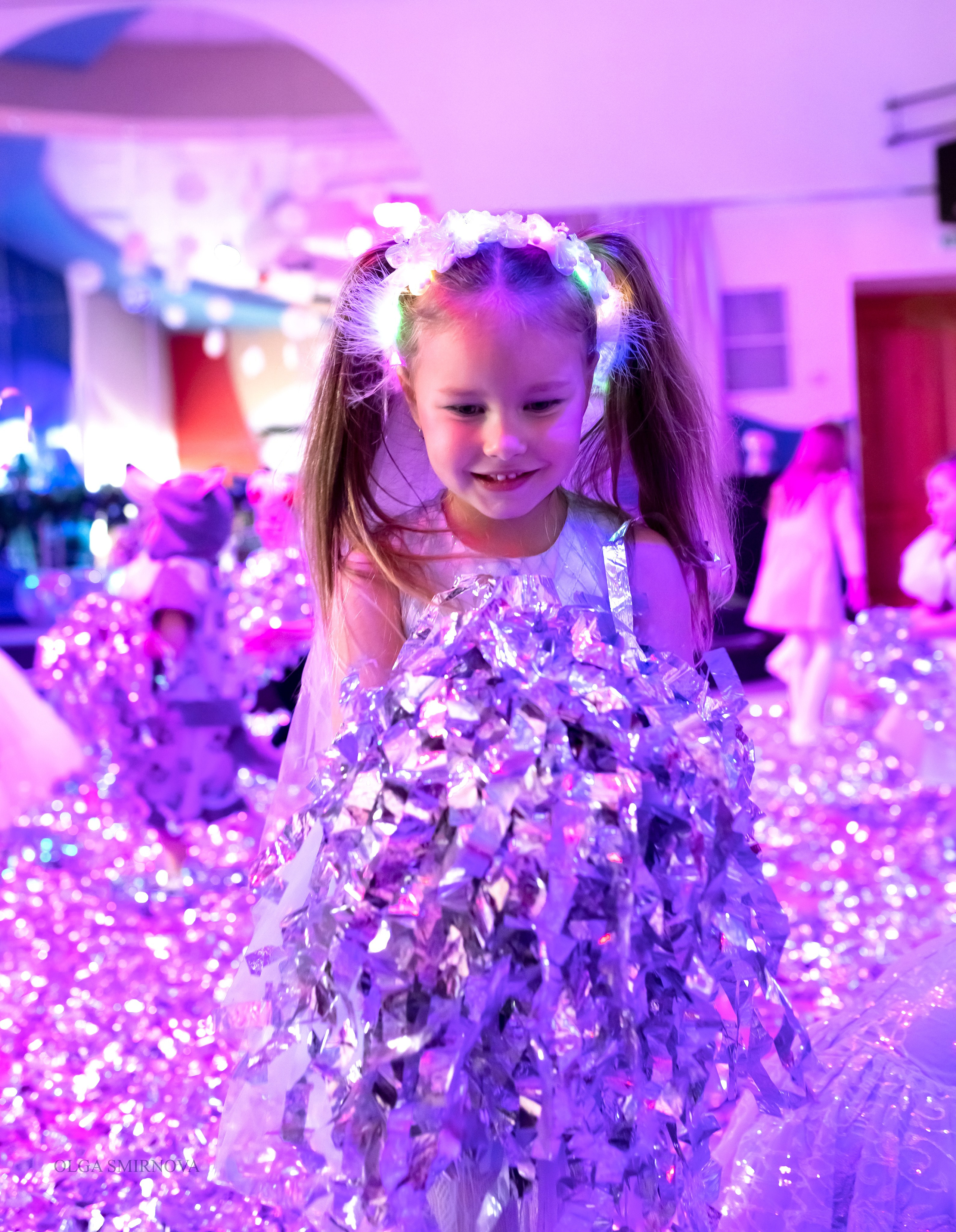 Утренник в ДОФ 04.01.25. Ольга Смирнова юрист, фотограф