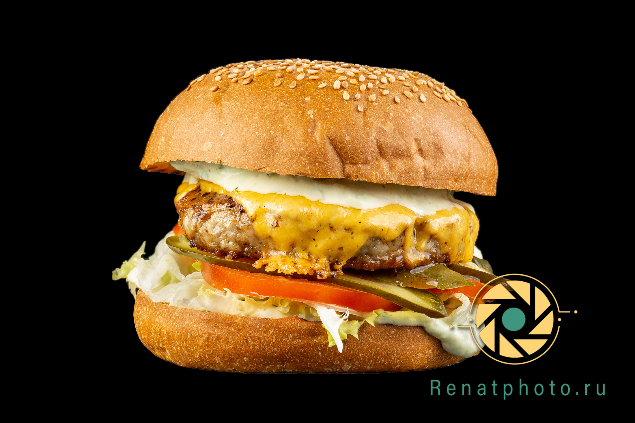 Renatphoto-фотосъёмка бургер, профессионально и быстро. Профессиональная фотосъёмка интерьеров, предметная фотосессия еды для меню г. Анапа