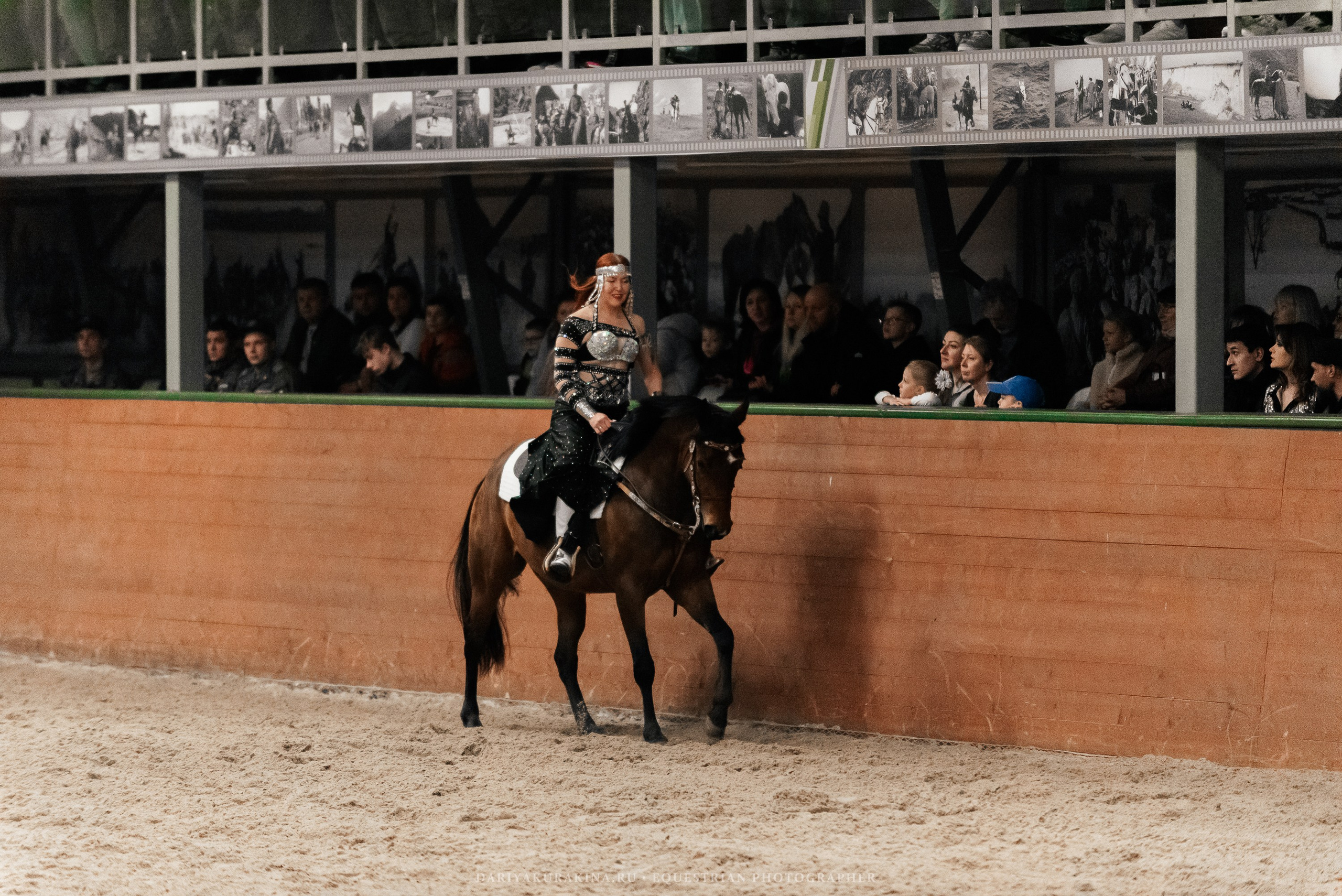 Конное представление «Дыхание Звёзд». Конный фотограф Куракина Дарья • Фотосессии с лошадьми