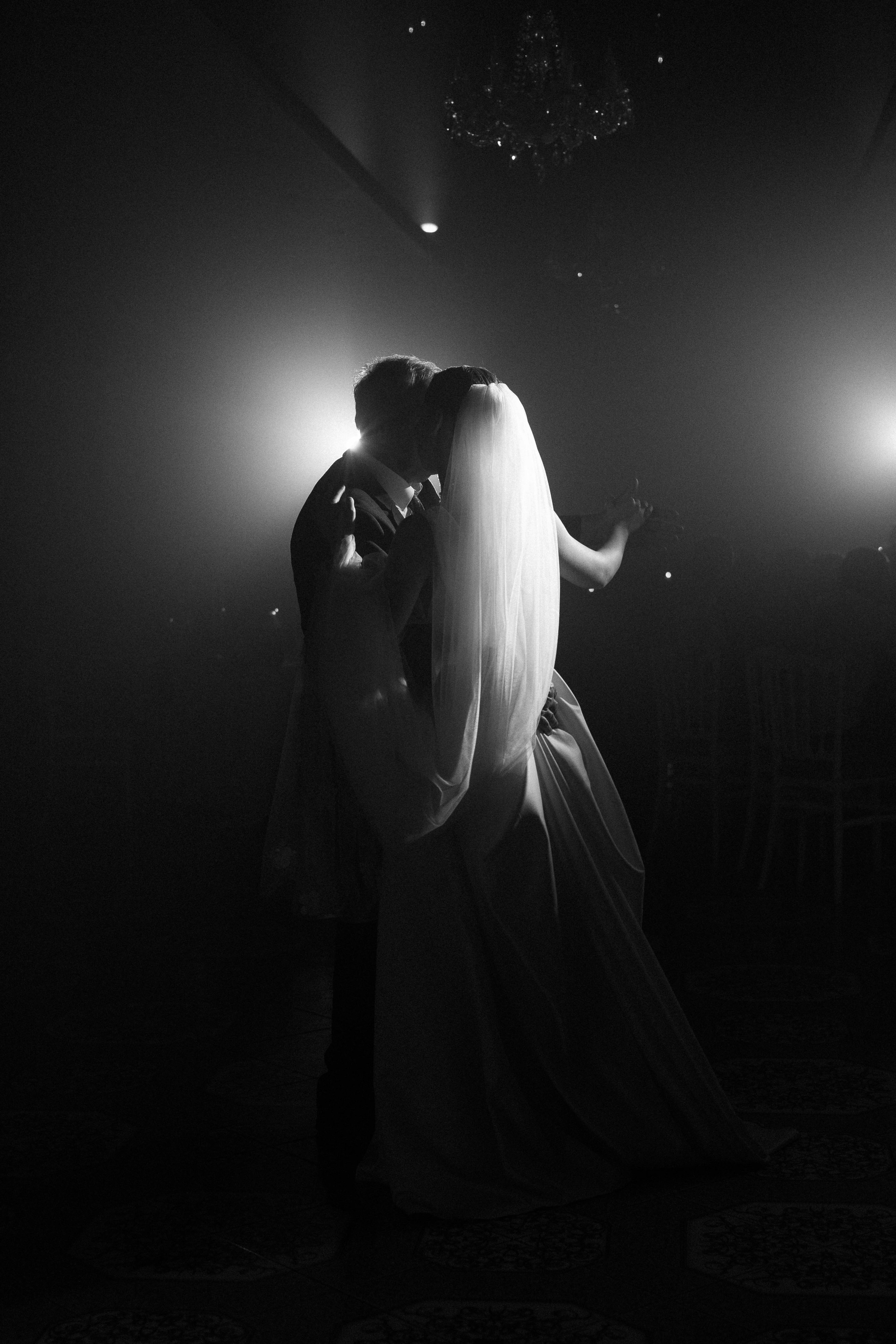 Крепкие объятия. Свадебный и портретный фотограф Соломко Диана