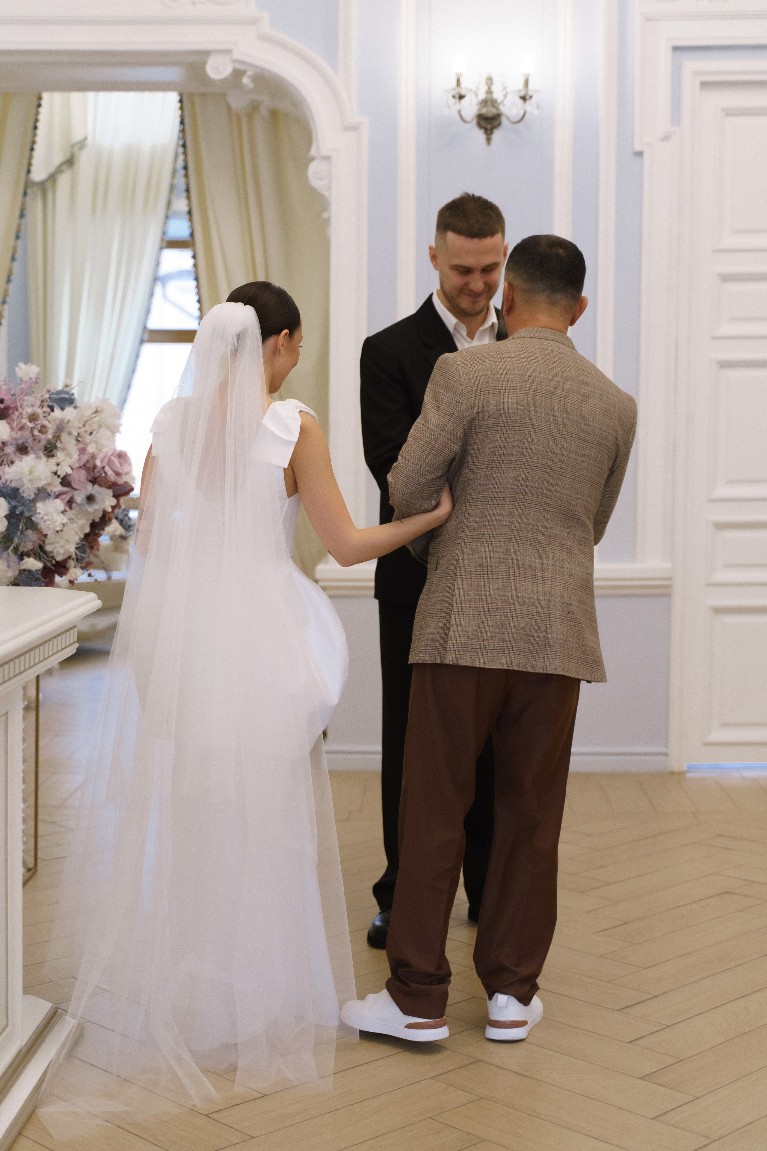 Даниил и Вивея. Свадебный фотограф Анастасия Хабарова в Новоуральске и Екатеринбурге