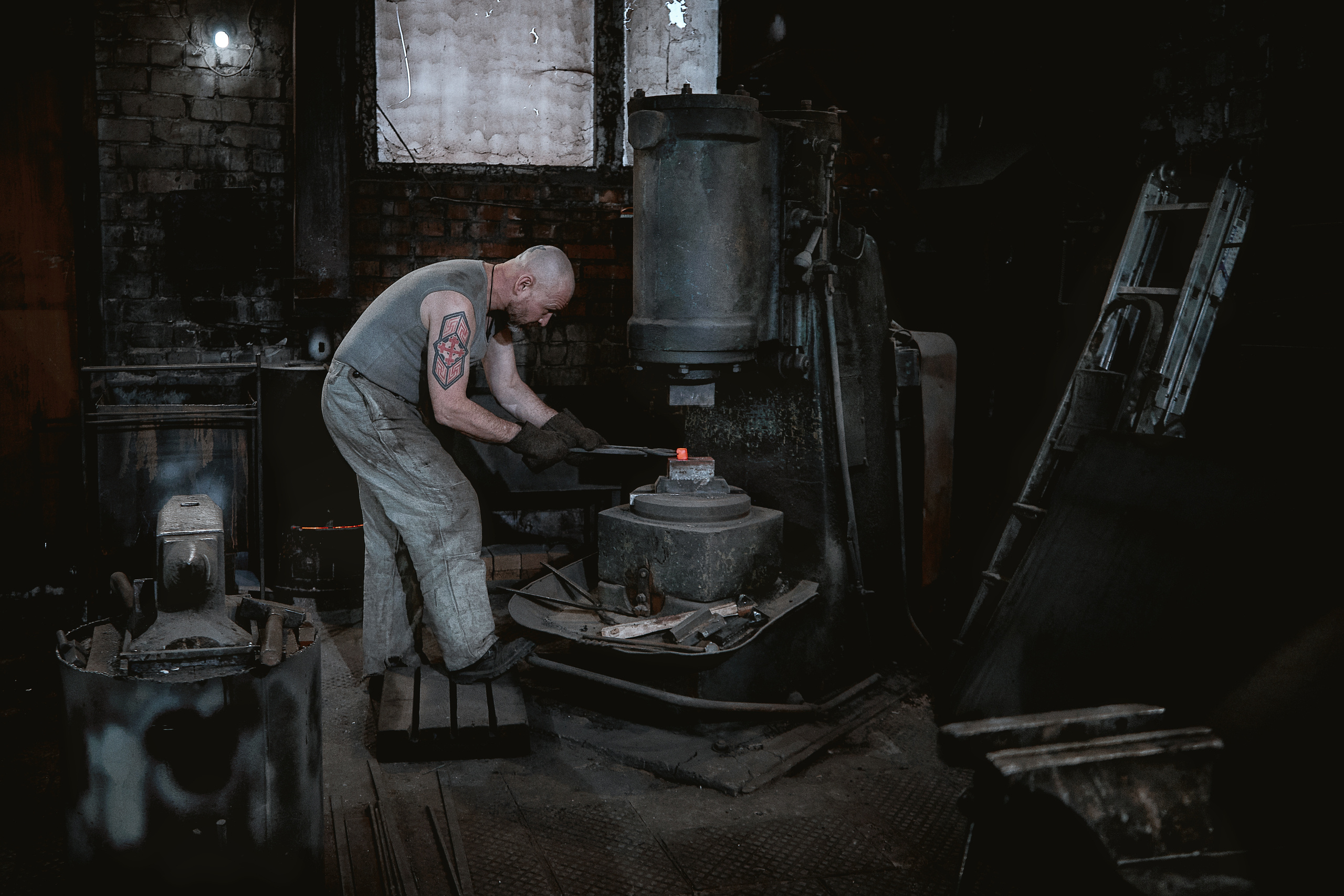 Кузнец. Портретный, семейный и репортажный фотограф в г. Чебоксары Дмитрий Мак