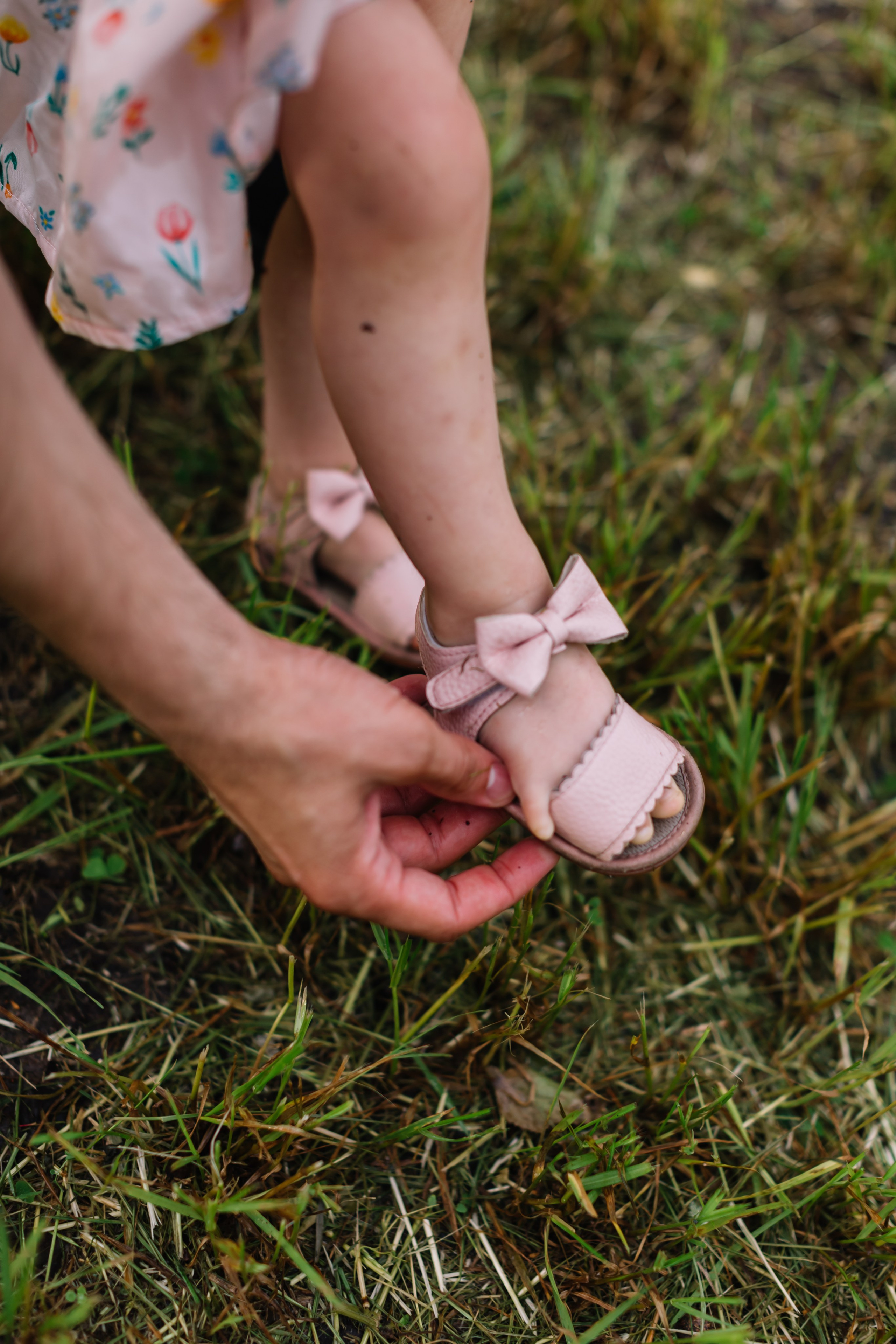 алёна малахова фотограф новосибирск семейный детский домашняя фотосессия в новосибирске день рождения репортажная съёмка фотосессия с лошадьми на конюшне деревня алтай  на природе фотосессия в детском саду мама и сын предложение руки и сердца идея  помолвка фотосессия берег закат детский день рождения годик торт аниматор лофт игровая продолжение следует prodoljenie_sleduet_  корпоратив тимбилдинг первоклашка линейка  контент  бизнес портрет оперный новат франция берет весна девушка мама и дочь мать и дитя