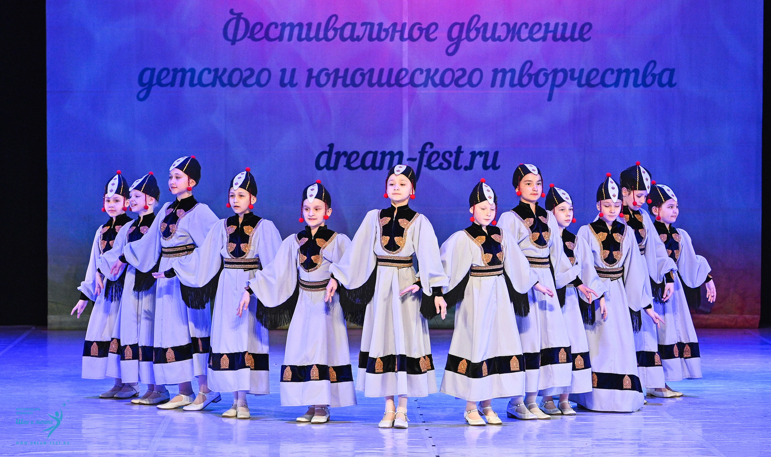 12.04.2025 Фестивальное движение «Шаг к мечте» г. Москва. Медиастудия Фото Концепт