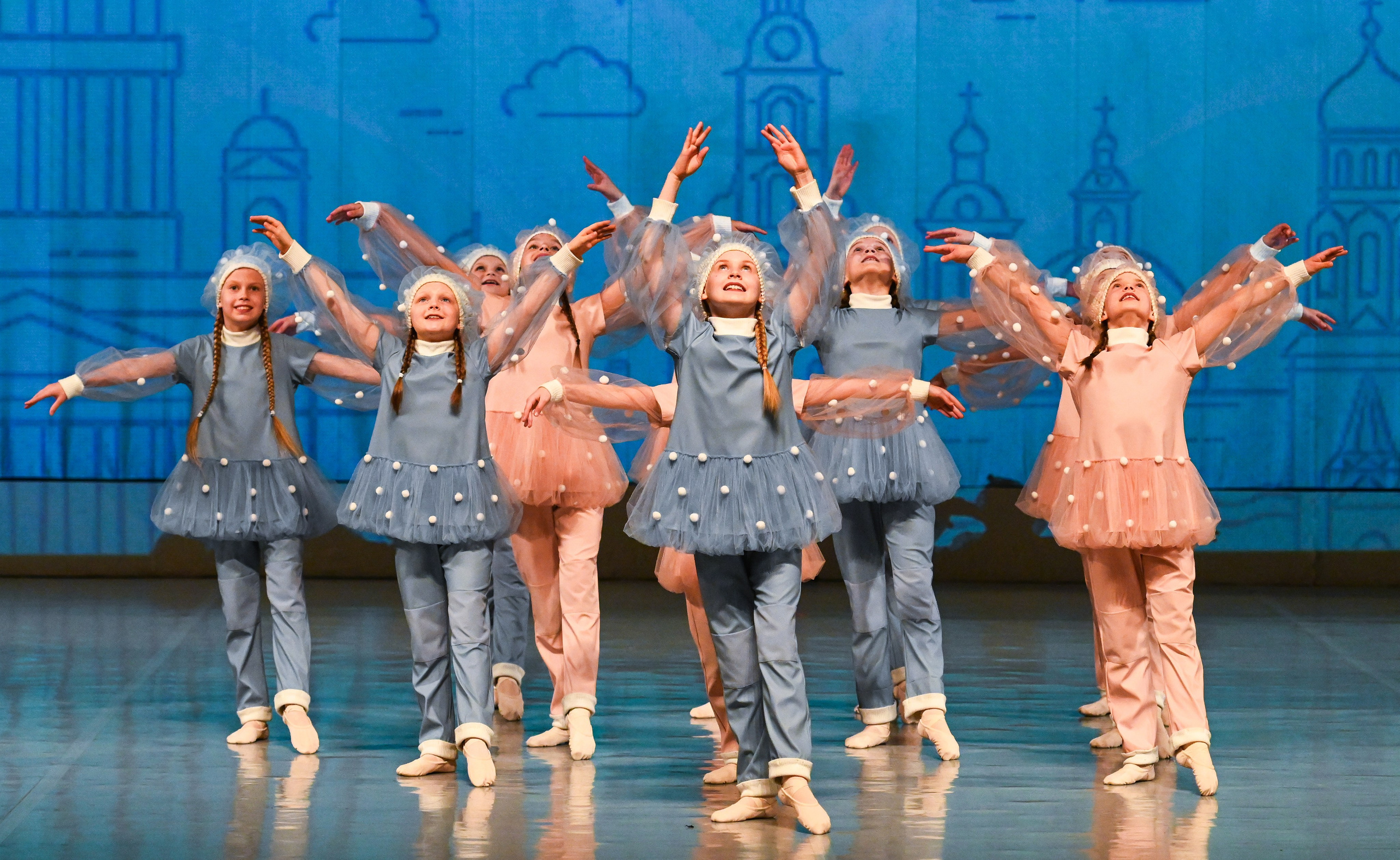 02.06.2025 «АртКомпас» Всероссийский фестиваль талантов «Невские встречи» г. Санкт-Петербург. Медиастудия Фото Концепт