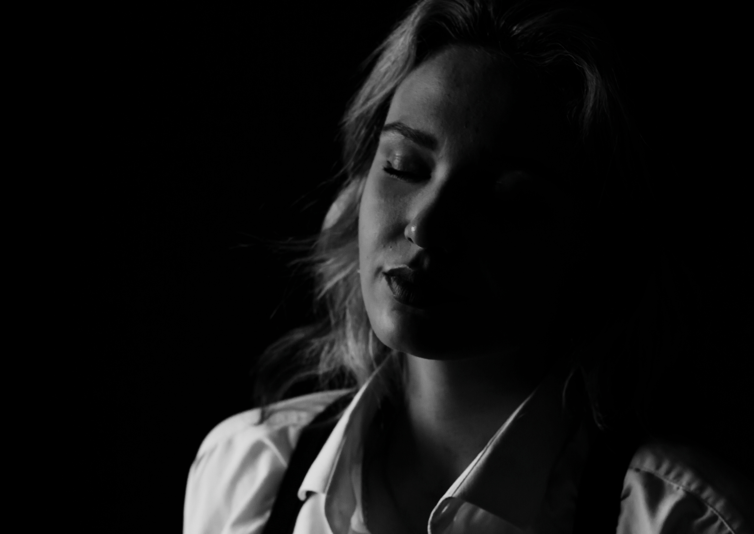 Контакты. Портретный фотограф Чуканова Татьяна в Туле